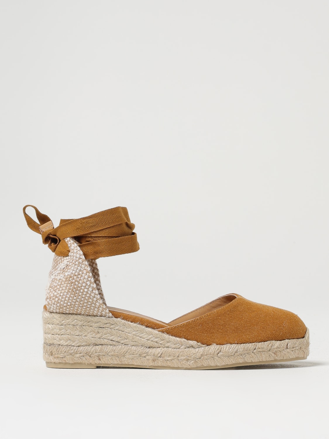 フラットシューズ CASTANER Woman Espadrilles Beige CARINA 30021005 Amazon.com | Castañer Women's Casual Sneaker, Sand, 5 | Sandals