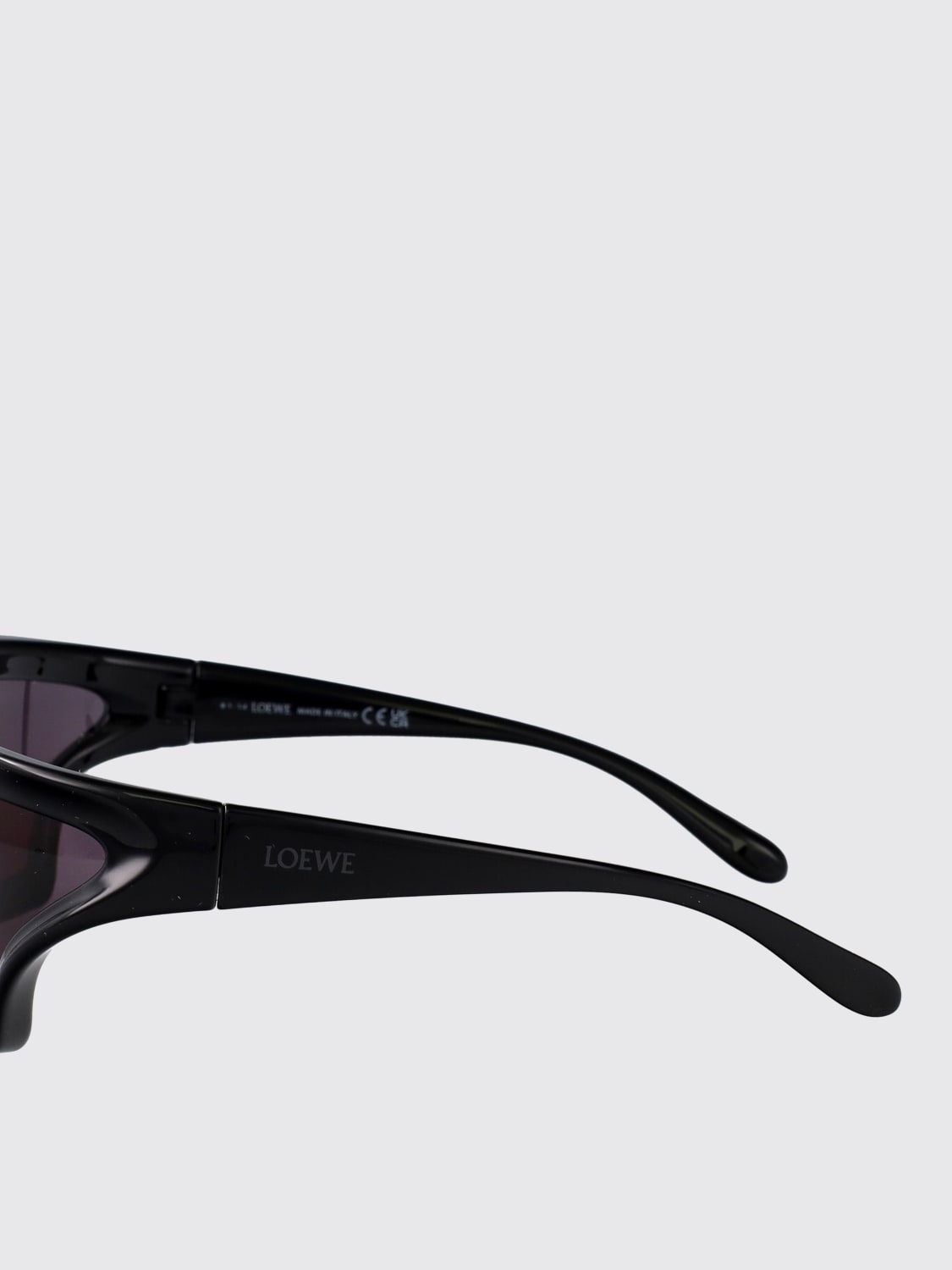 サングラス LOEWE Woman Sunglasses Black LW40143U BLACK LOEWE: Sunglasses woman - Black | Loewe sunglasses LW40143U