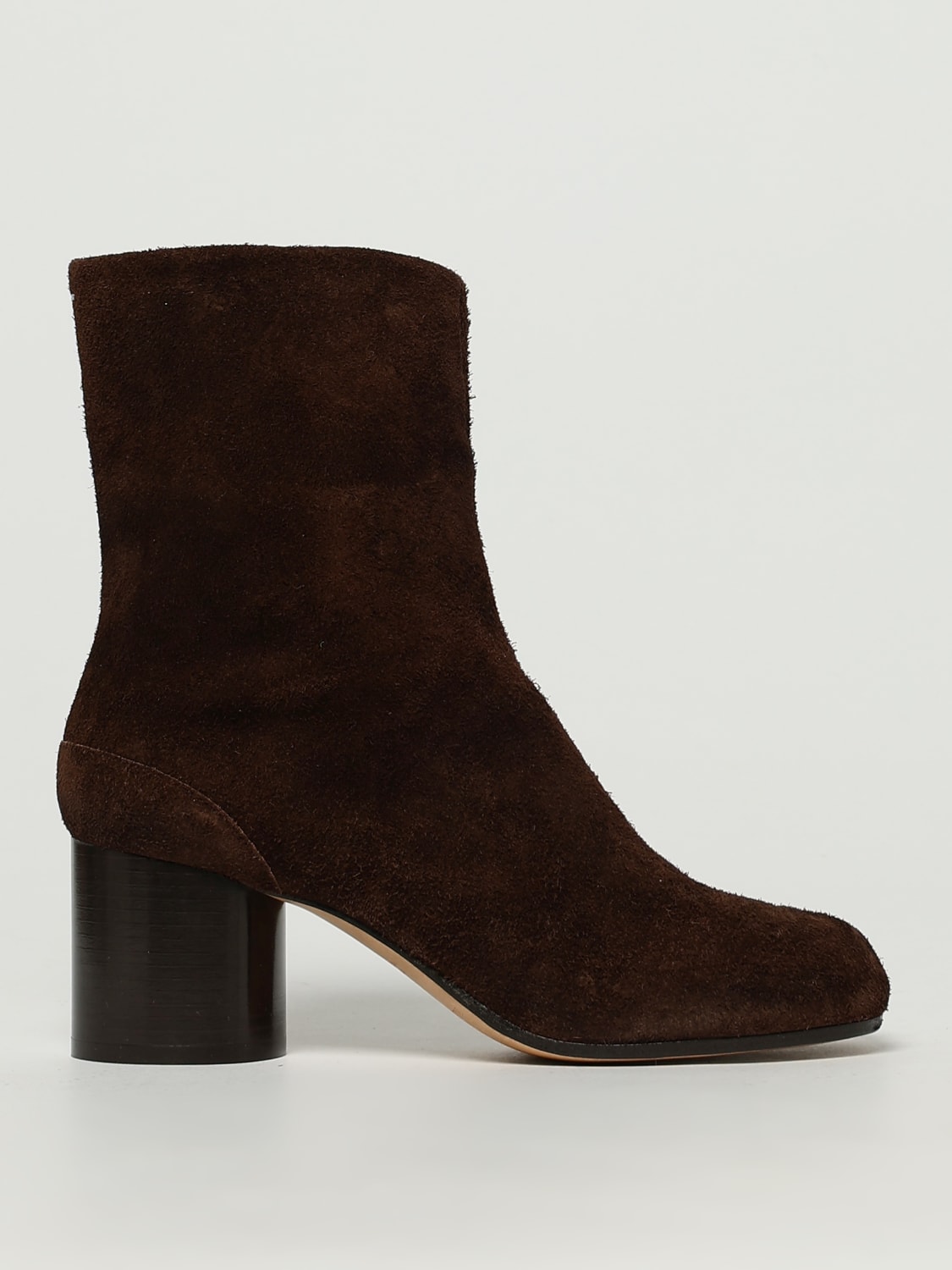 ミドルブーツ MAISON MARGIELA Women Boots S58WU0246 P8270T2180 Brown Maison Margiela Brown Suede Tabi Boots s58wu0246