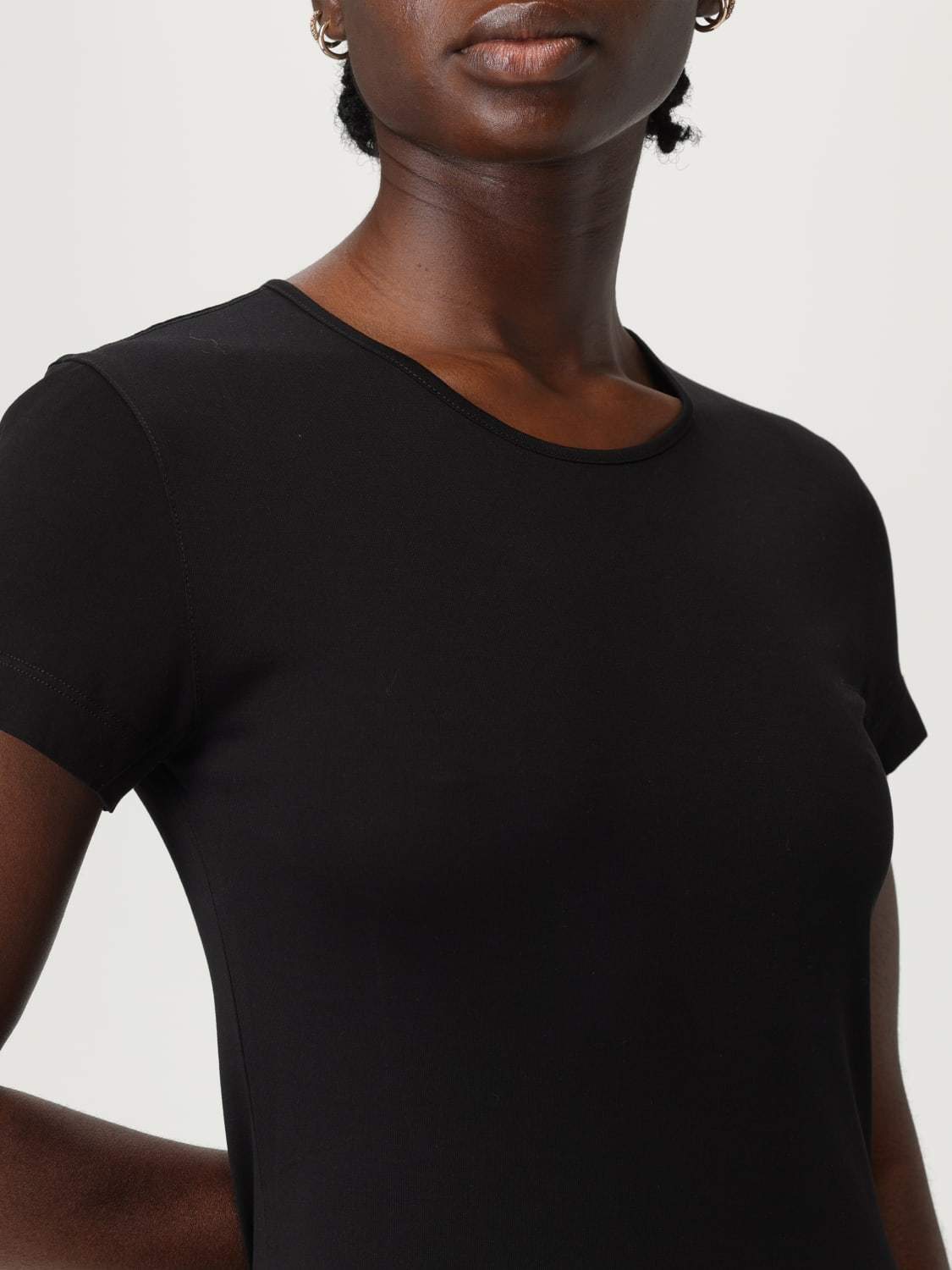 Tシャツ・カットソー LEMAIRE Woman T-Shirt Black TO1352LJ1018 BK999 LEMAIRE: T-shirt woman - Black | Lemaire t-shirt