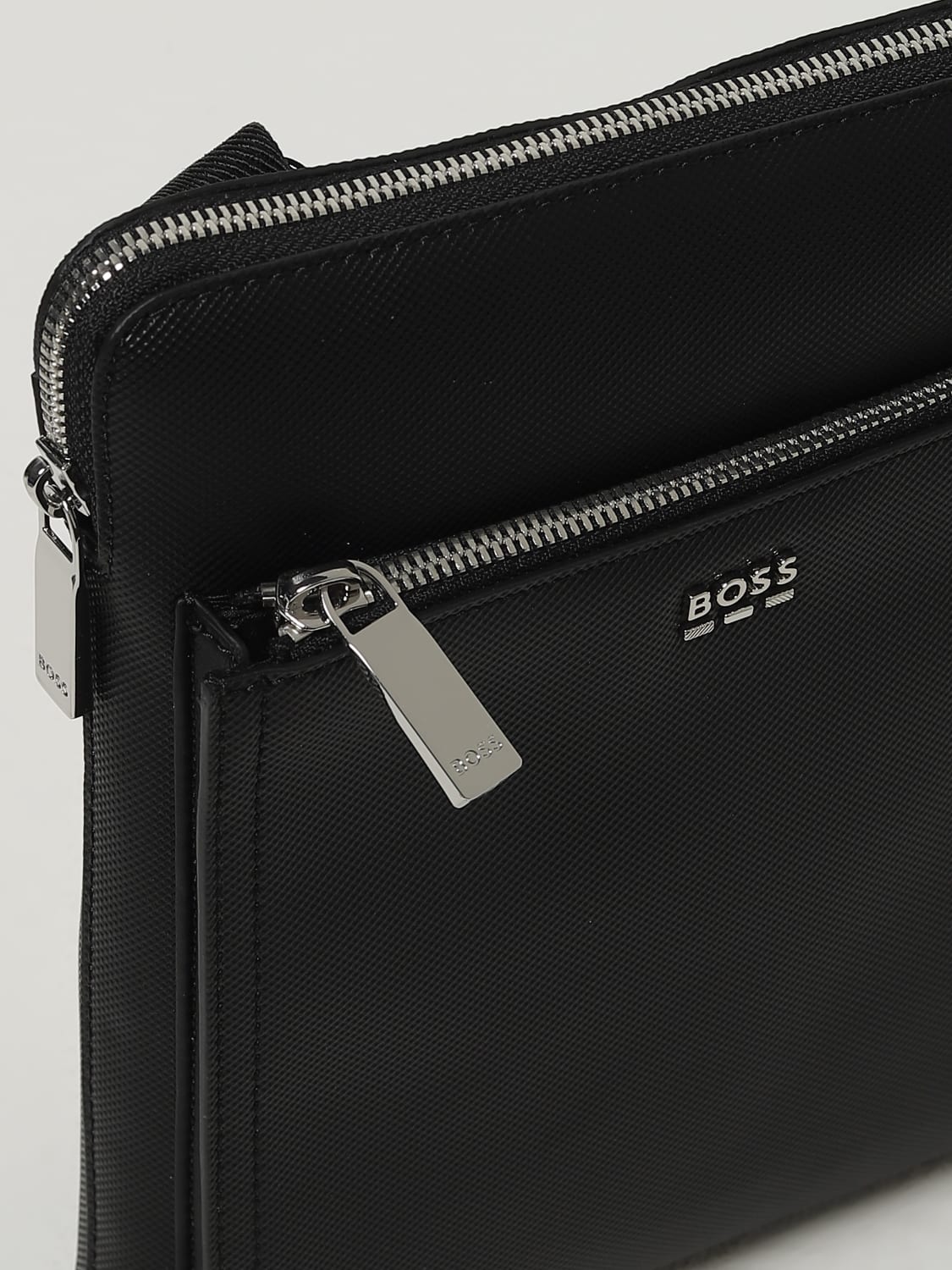 BOSS BORSA A TRACOLLA: Borsello a tracolla con logo Boss in pelle sintetica texturizzata, Nero - Img 3