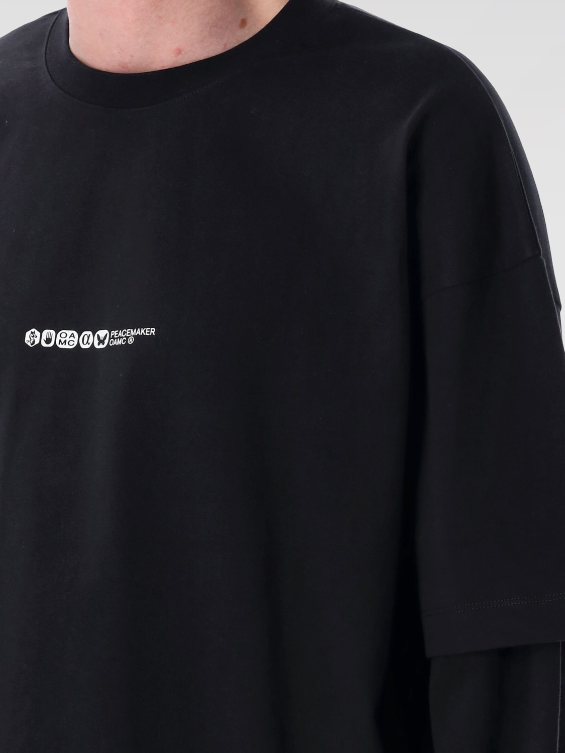 Tシャツ・カットソー OAMC Men T-shirt Black PCM1OT05NJE003099 BLK OAMC: T-shirt men - Black | Oamc t-shirt PCM1OT05NJE003099