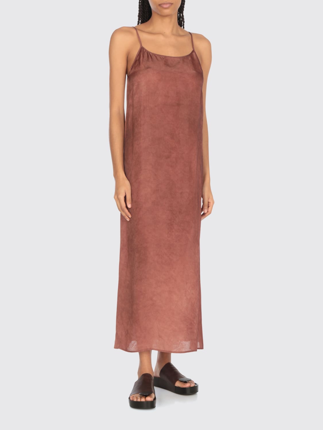シューズ・サンダルその他 UMA WANG Woman Flat sandals Brown US9075 UW69 Brown leather Round thong sandals – Daniello.com
