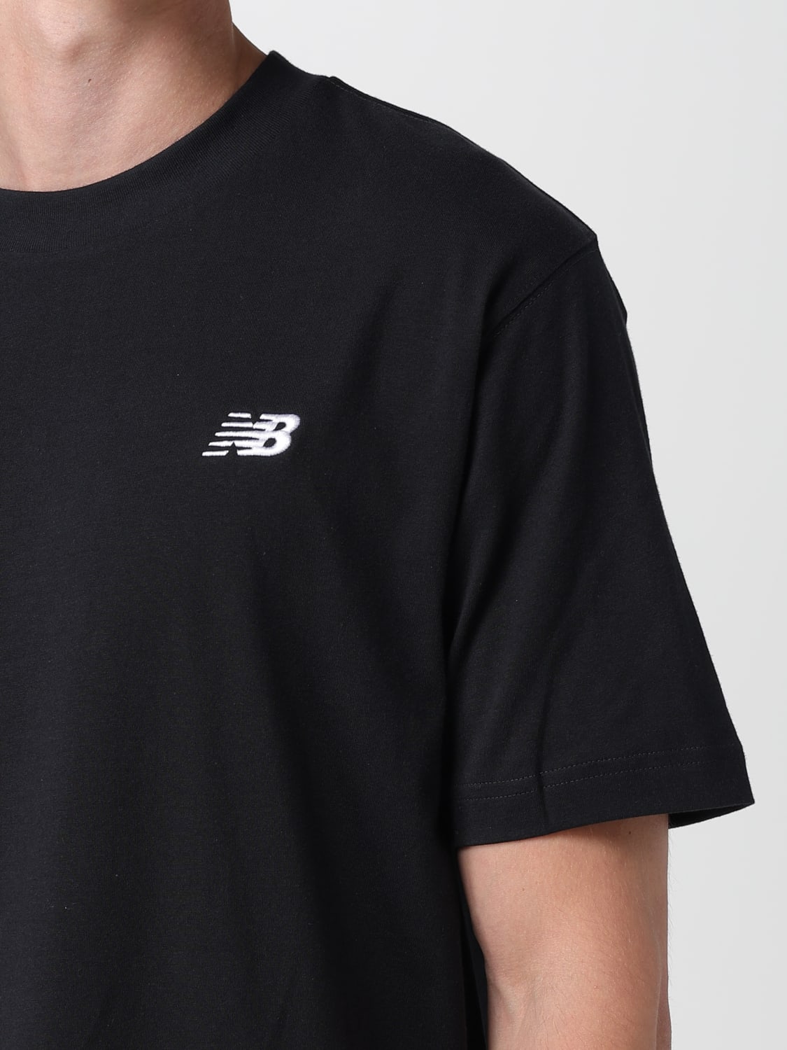NEW BALANCE T-SHIRT: T-shirt men New Balance, Black - Img 3