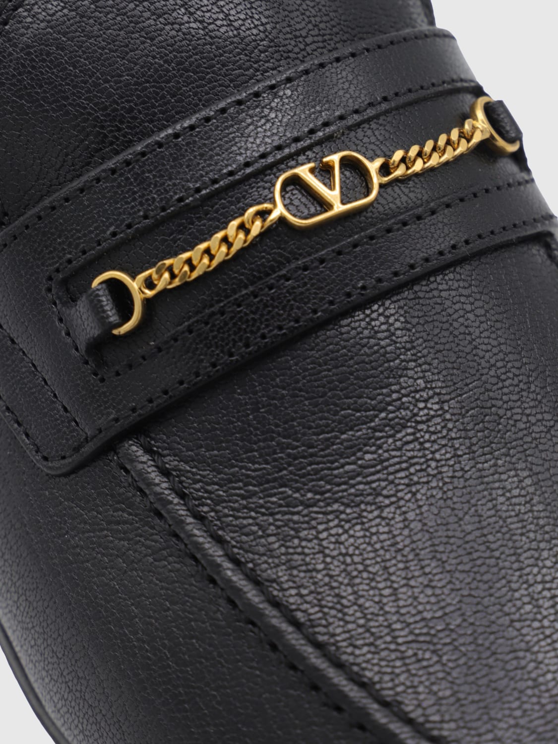 VALENTINO GARAVANI LOAFER: Flat shoes woman Valentino Garavani, Black - Img 4