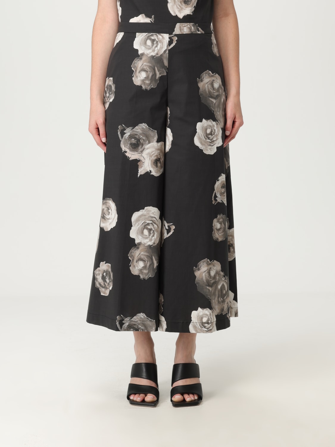 パンツ LIVIANA CONTI Woman Pants Black L5SU38 ROS-2 LIVIANA CONTI: Pants woman - Black | Liviana Conti pants
