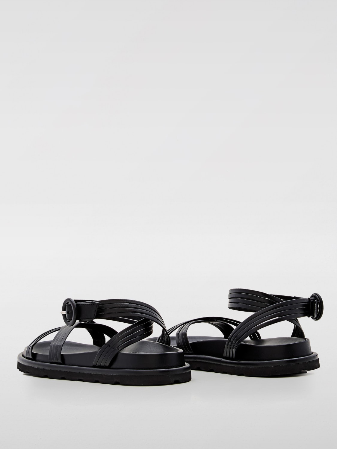 シューズ・サンダルその他 GIANVITO ROSSI Woman Flat sandals Black G3265910GOMNAP BLACK GIANVITO ROSSI: Flat sandals woman - Black | Gianvito Rossi
