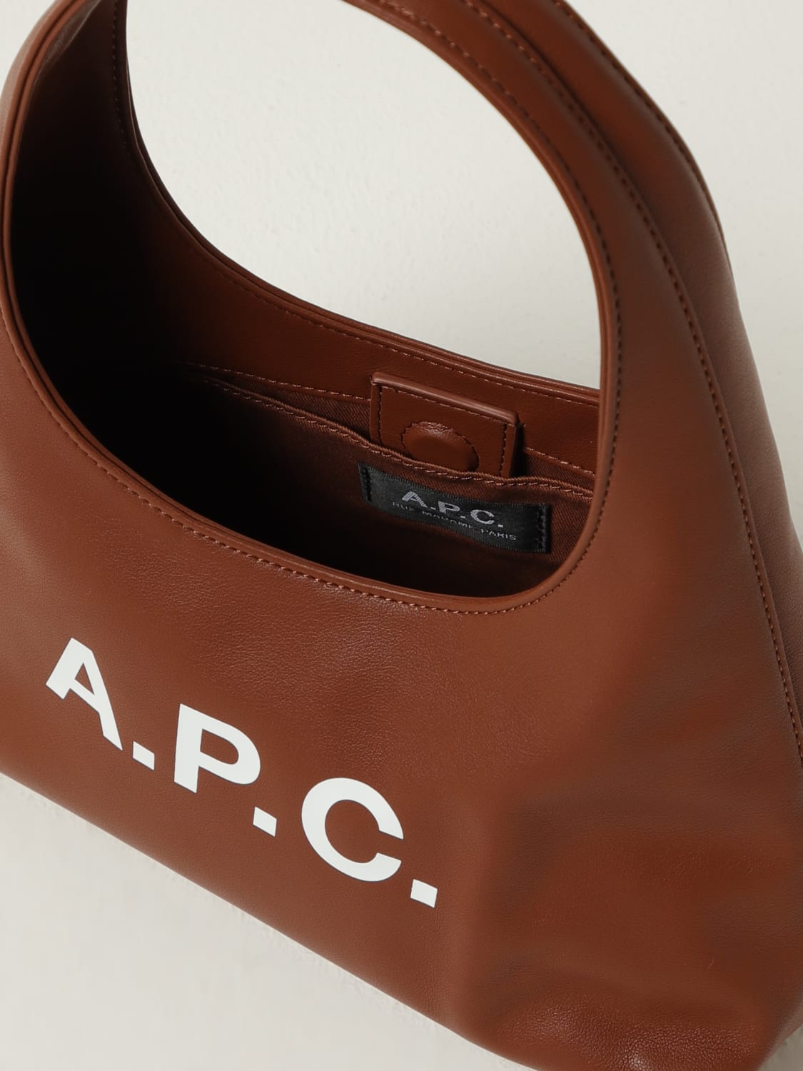 A.P.C. SHOULDER BAG: Crossbody bags woman A.P.C., Hazel - Img 3