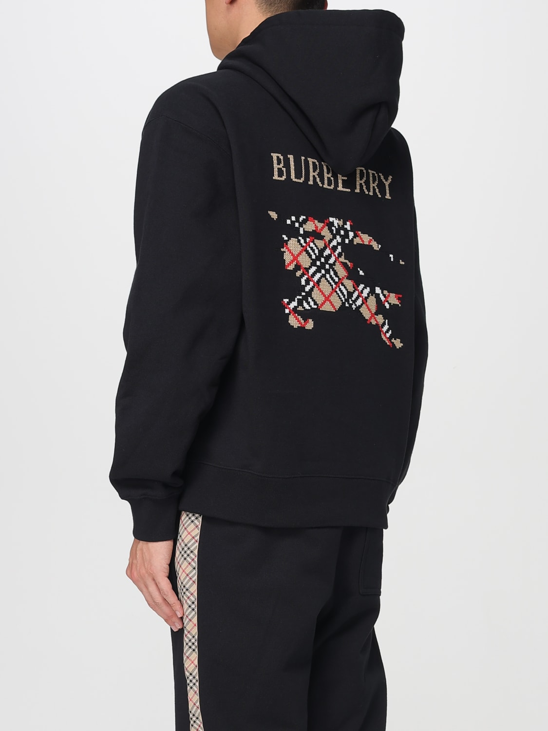 BURBERRY: Sweater men - Black | Burberry sweatshirt 8110938