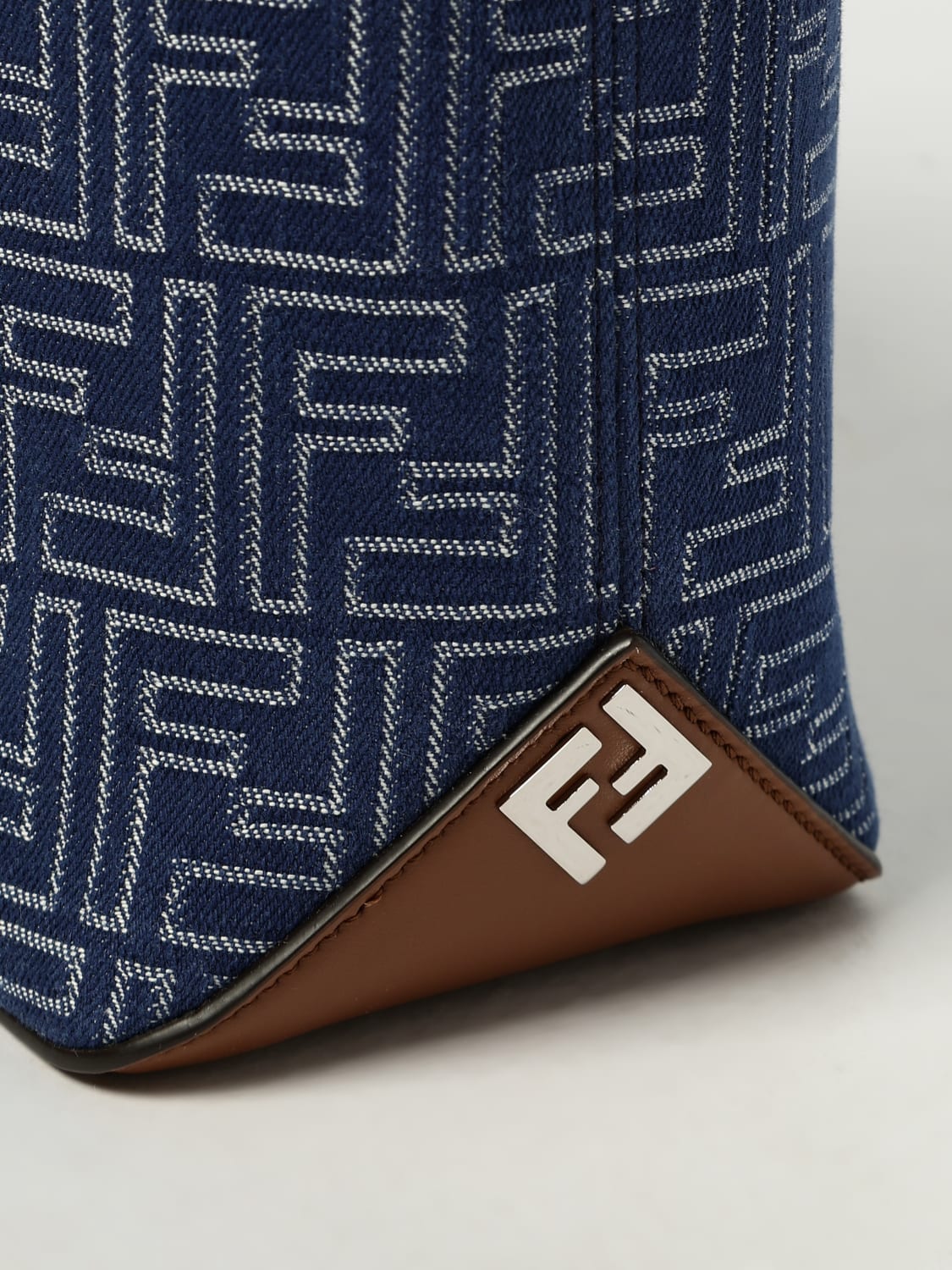 FENDI SHOULDER BAG: Bags men Fendi, Grey - Img 4