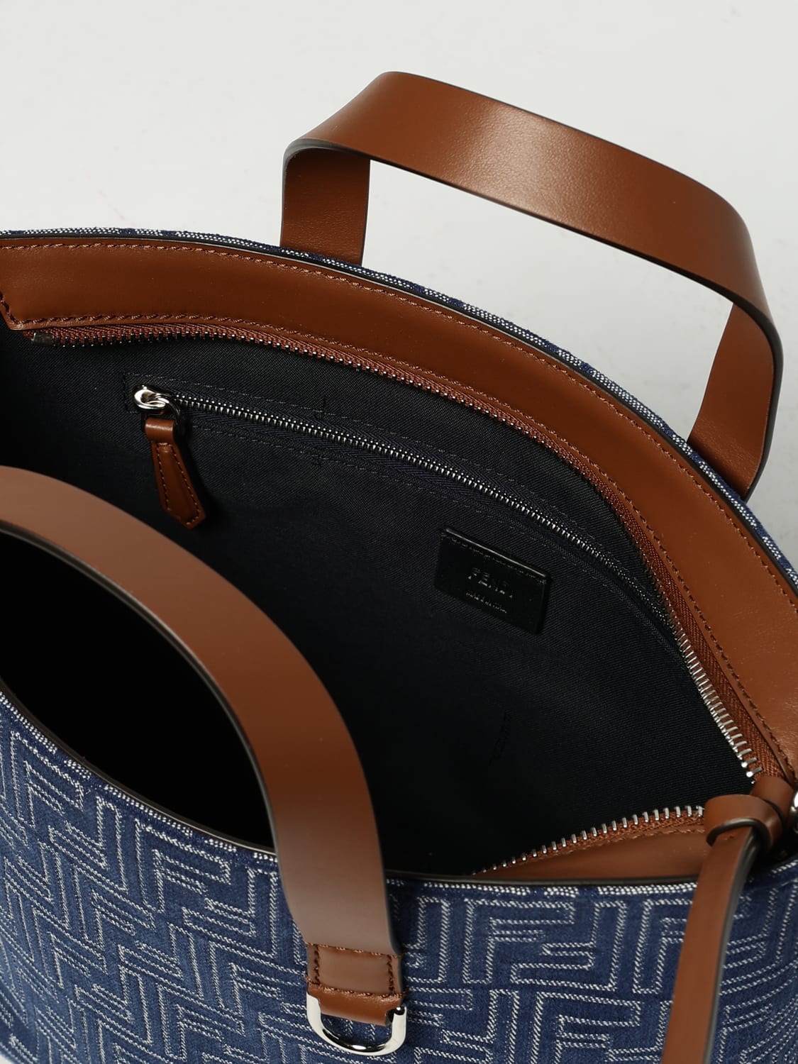 FENDI SHOULDER BAG: Bags men Fendi, Grey - Img 5