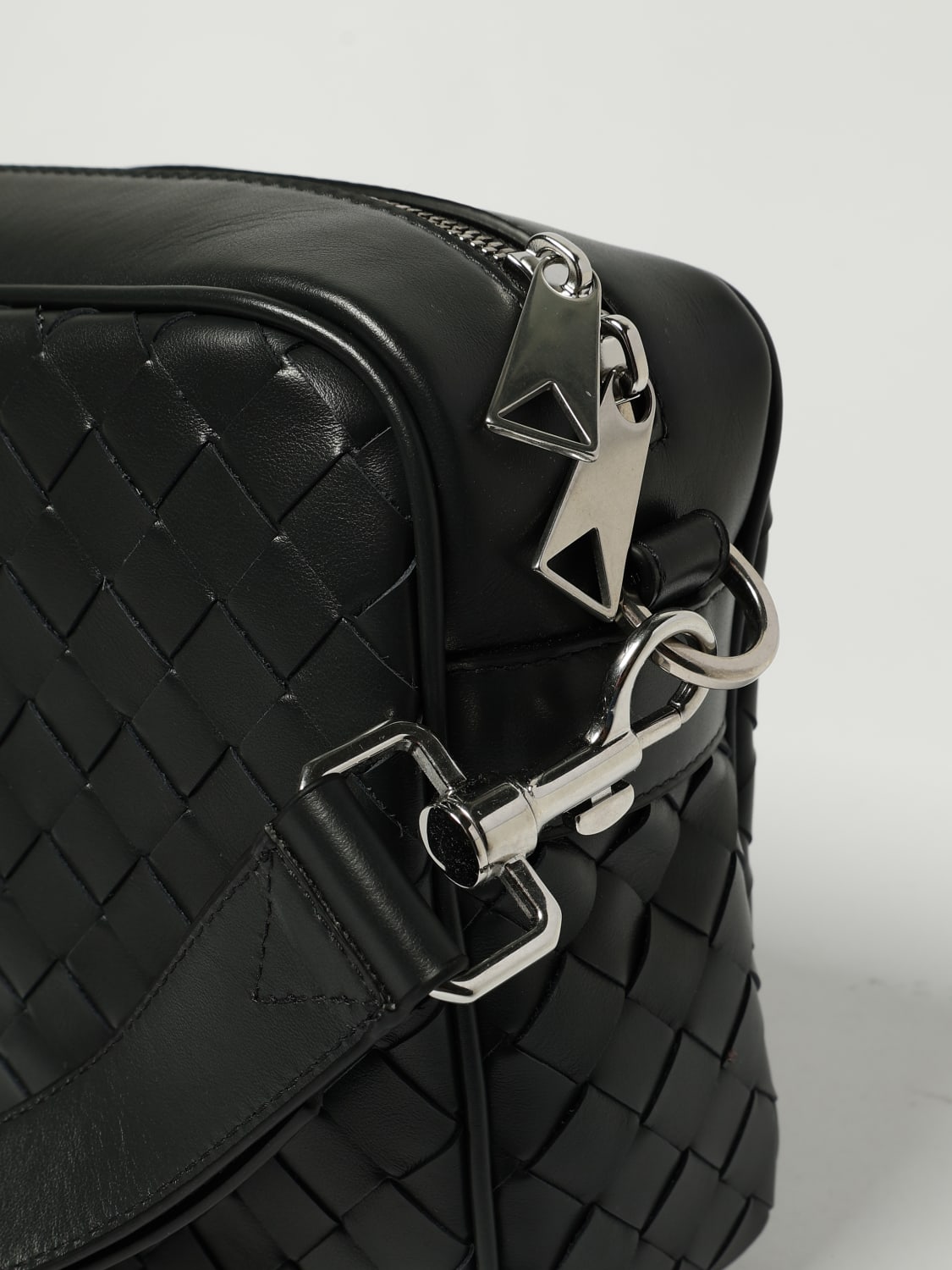 BOTTEGA VENETA SHOULDER BAG: Bags men Bottega Veneta, Silver - Img 4