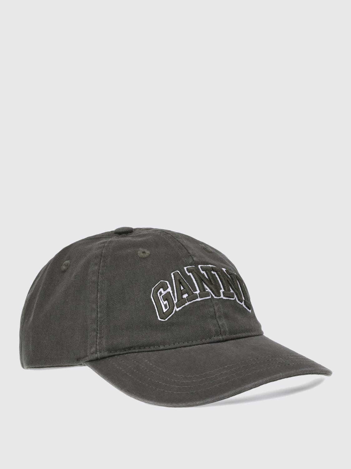 GANNI CAPPELLO: Cappello Ganni in cotone con logo ricamato , Verde - Img 1