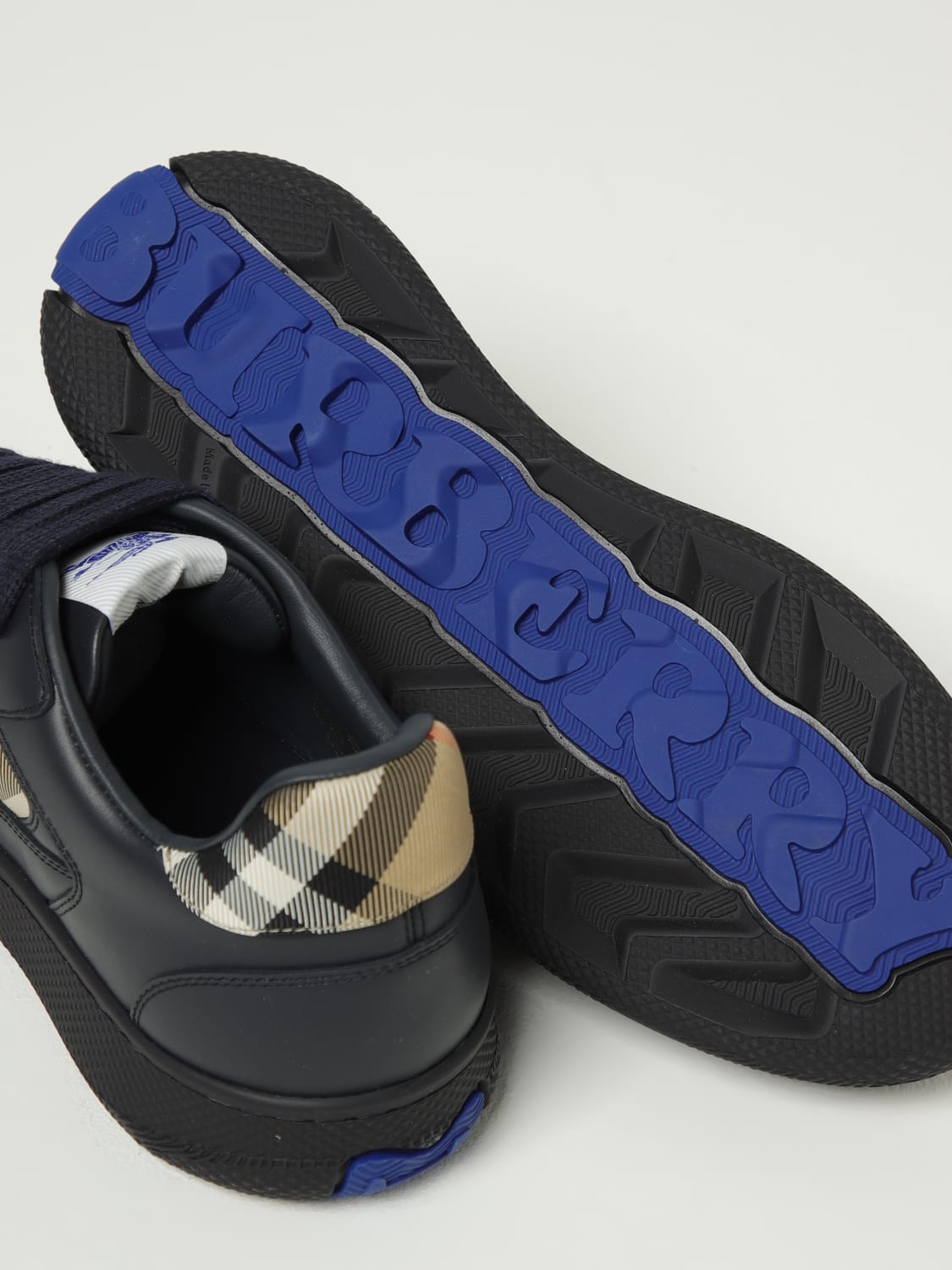 BURBERRY: Sneakers men - Blue | Burberry sneakers 8110338 BURBERRY: Sneakers men - Blue | Burberry sneakers 8110338