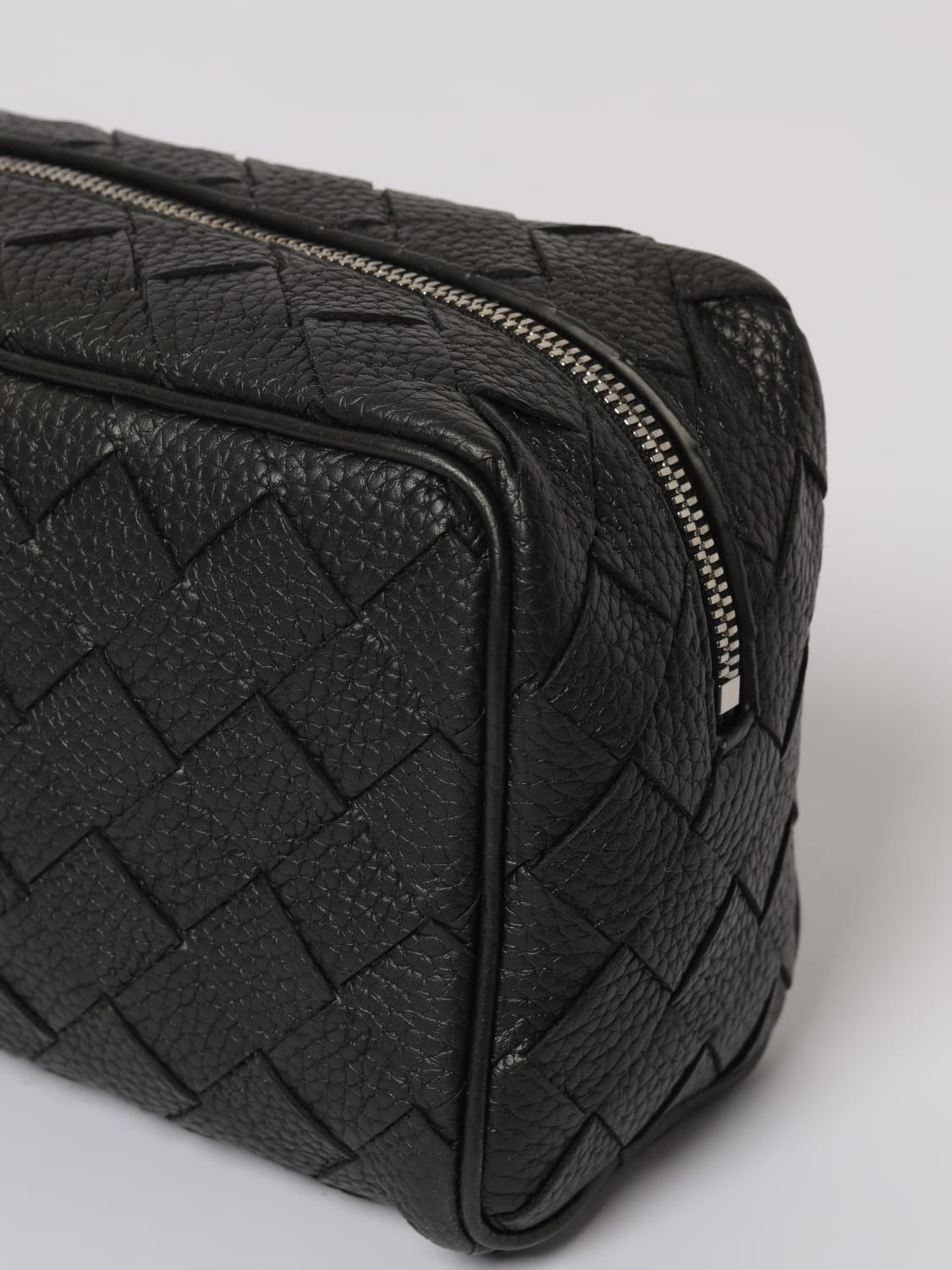 BOTTEGA VENETA BEAUTY ACCESSORIES: Bags men Bottega Veneta, Black - Img 3