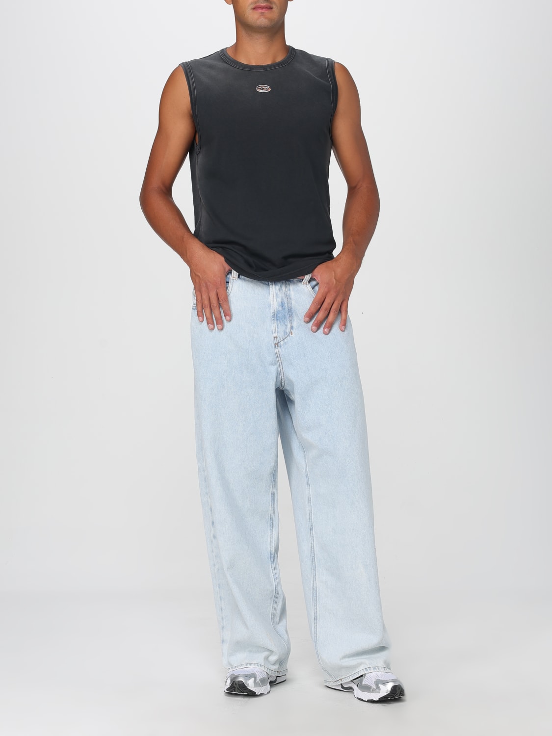 DIESEL JEANS: Jeans hombre Diesel, Azul Oscuro - Img 2