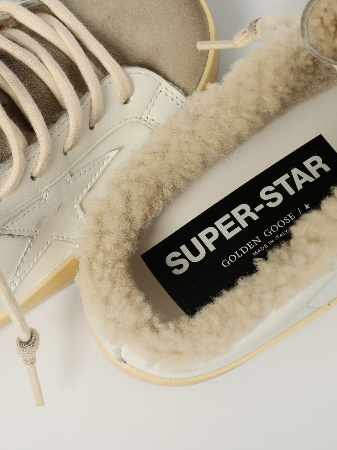 GOLDEN GOOSE SNEAKERS: Sneakers Super-Star Sabot Golden Goose in pelle used , Bianco - Img 4