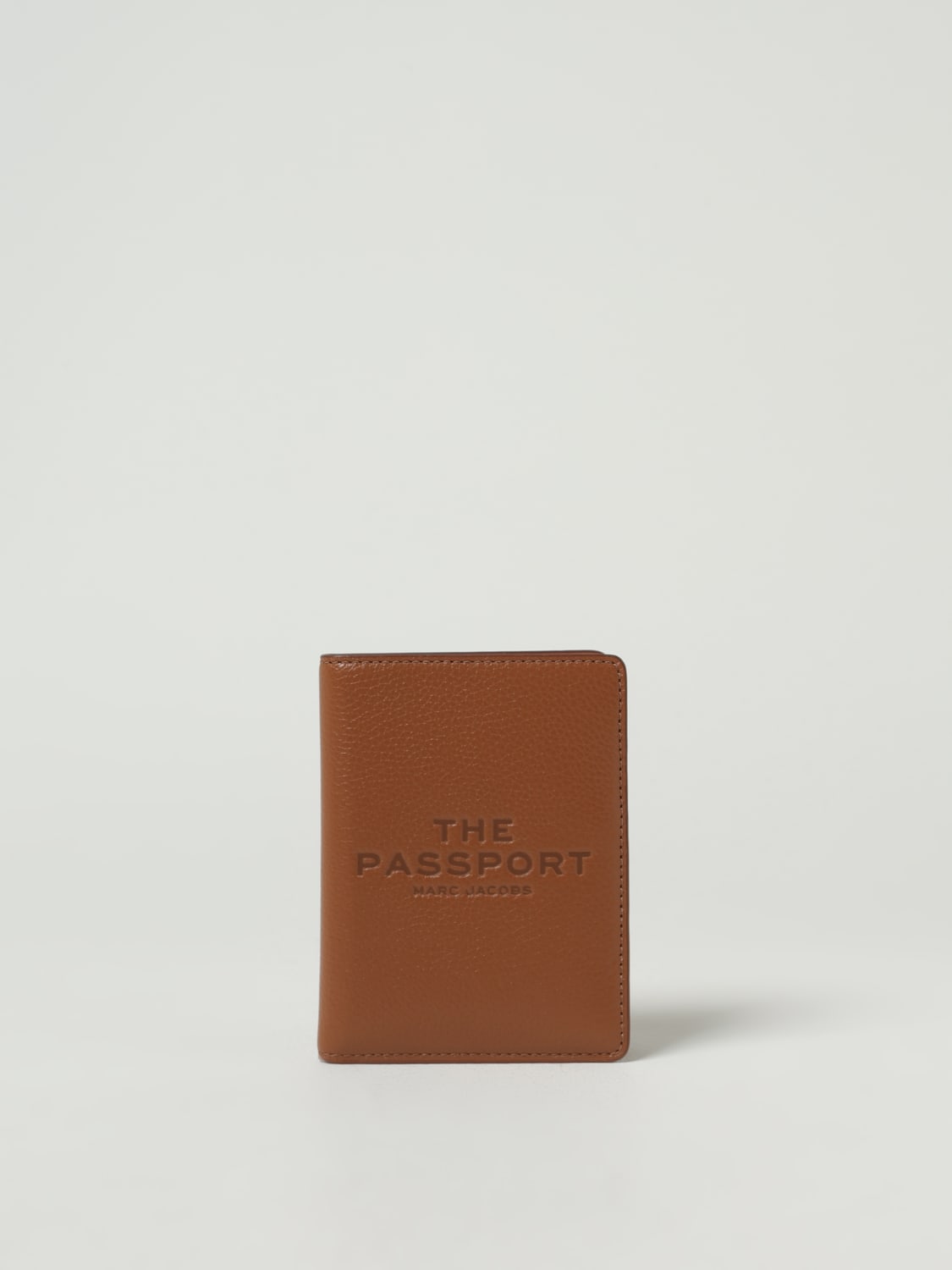 MARC JACOBS PORTAFOGLIO: Portadocumenti The Passport Marc Jacobs, Marrone - Img 1