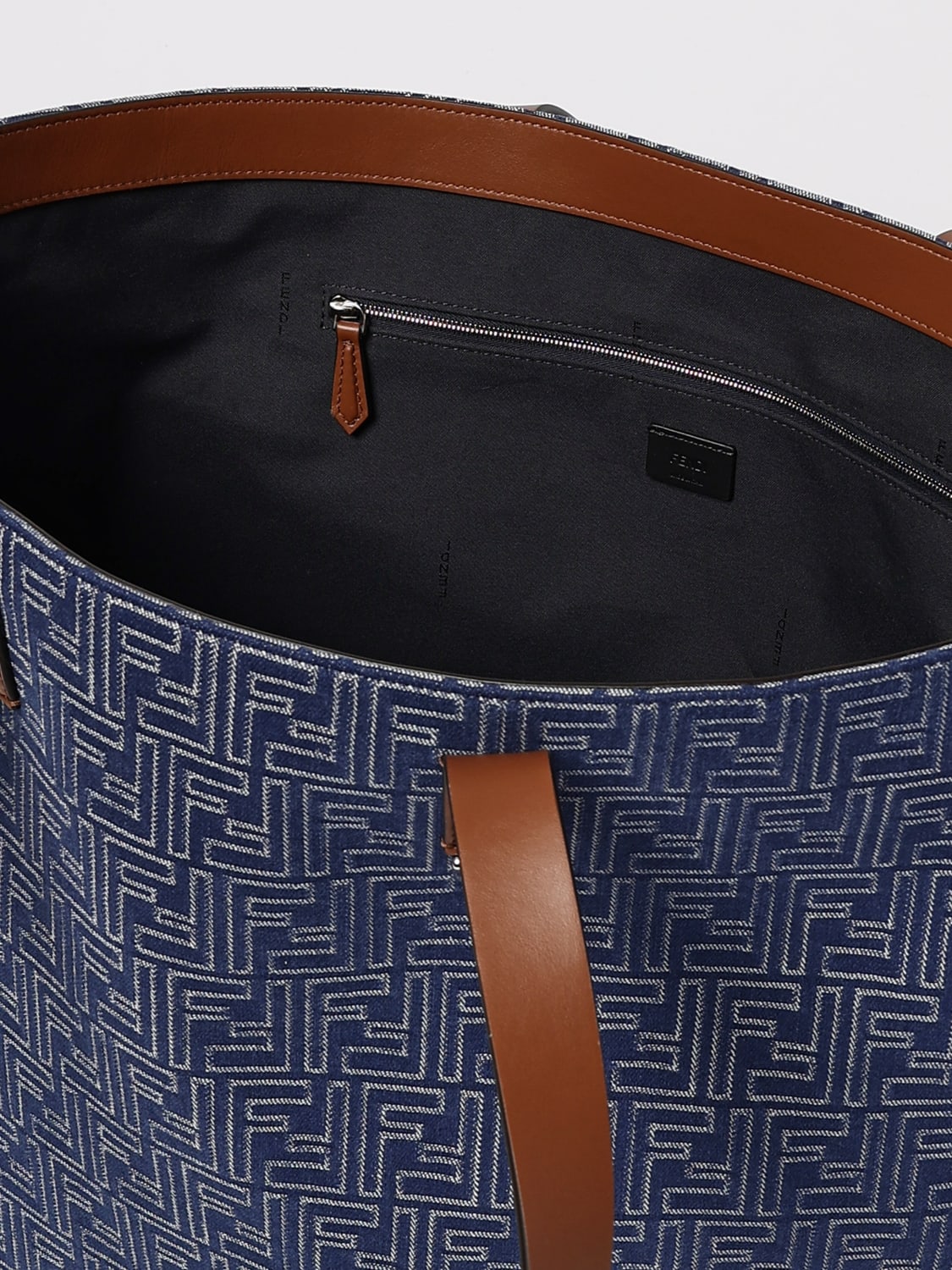 FENDI BORSA A TRACOLLA: Borsa Shopping Bag Medium FF Fendi in denim di cotone jacquard , Blue - Img 5