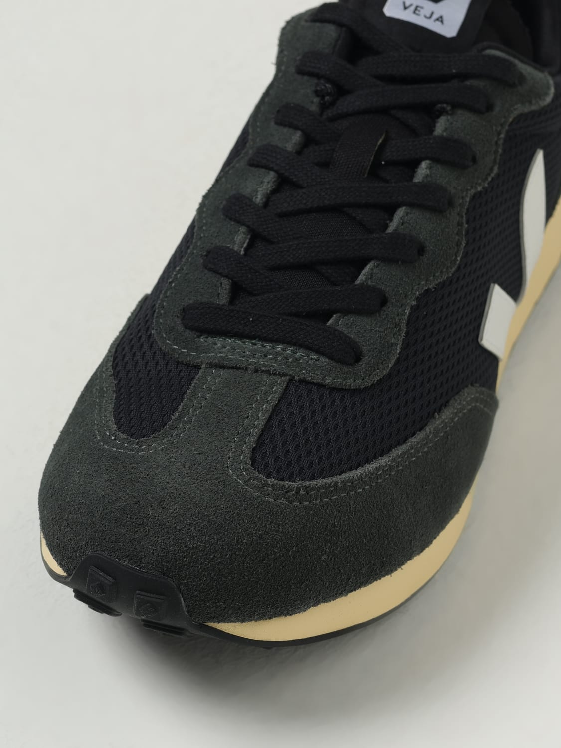 VEJA ZAPATILLAS: Zapatillas hombre Veja, Negro - Img 4