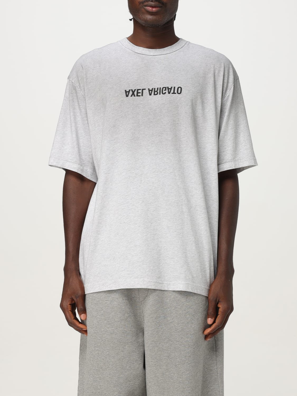 AXEL ARIGATO T-SHIRT: T-shirt in cotone con logo Axel Arigato, Grigio - Img 1