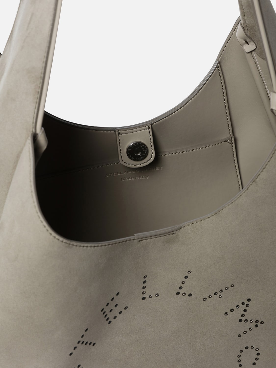 STELLA MCCARTNEY BORSA A SPALLA: Borsa Stella McCartney in camoscio sintetico con logo traforato , Grigio - Img 4