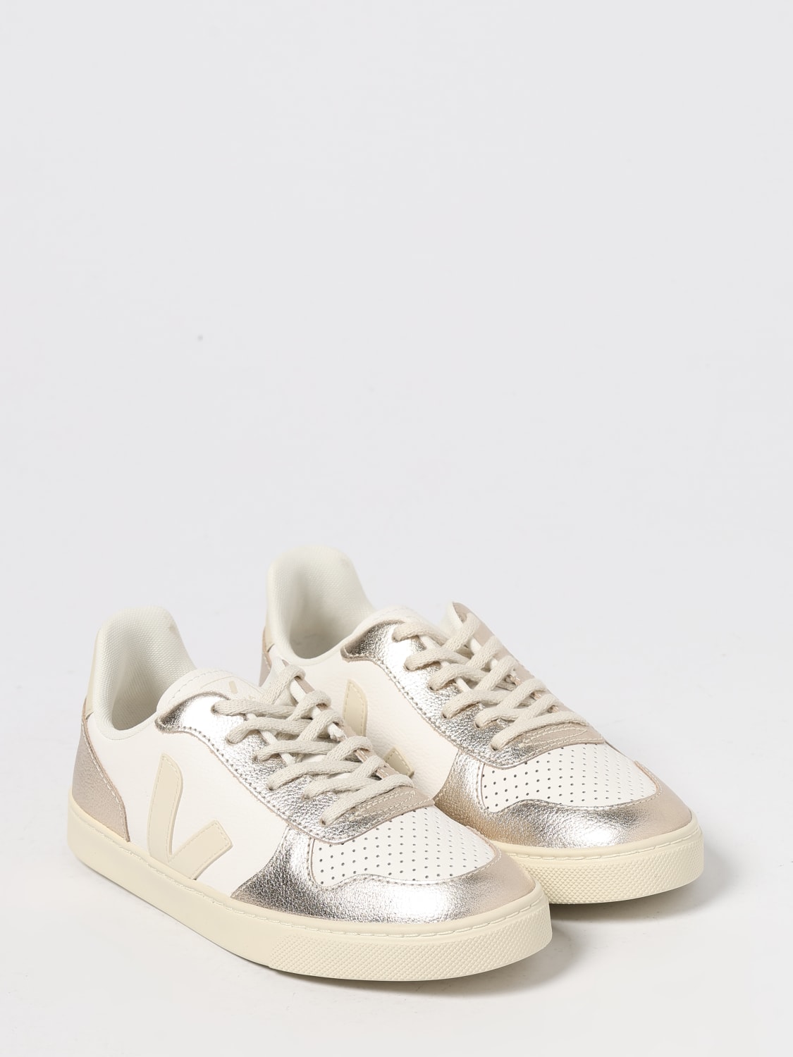 VEJA SNEAKERS: Sneakers V-10 Veja in pelle senza cromo , Bianco - Img 2