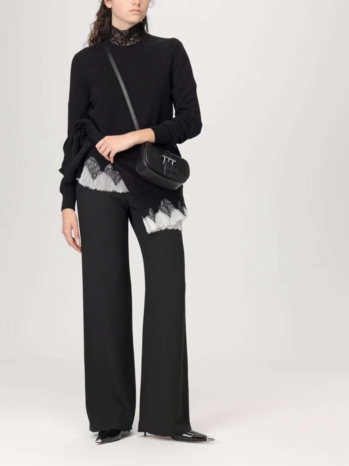 MCQUEEN BORSA MINI: Borsa T-Bar McQueen in pelle , Nero - Img 2