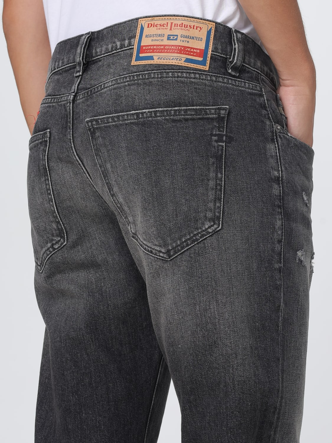 DIESEL JEANS: Jeans hombre Diesel, Gris - Img 3