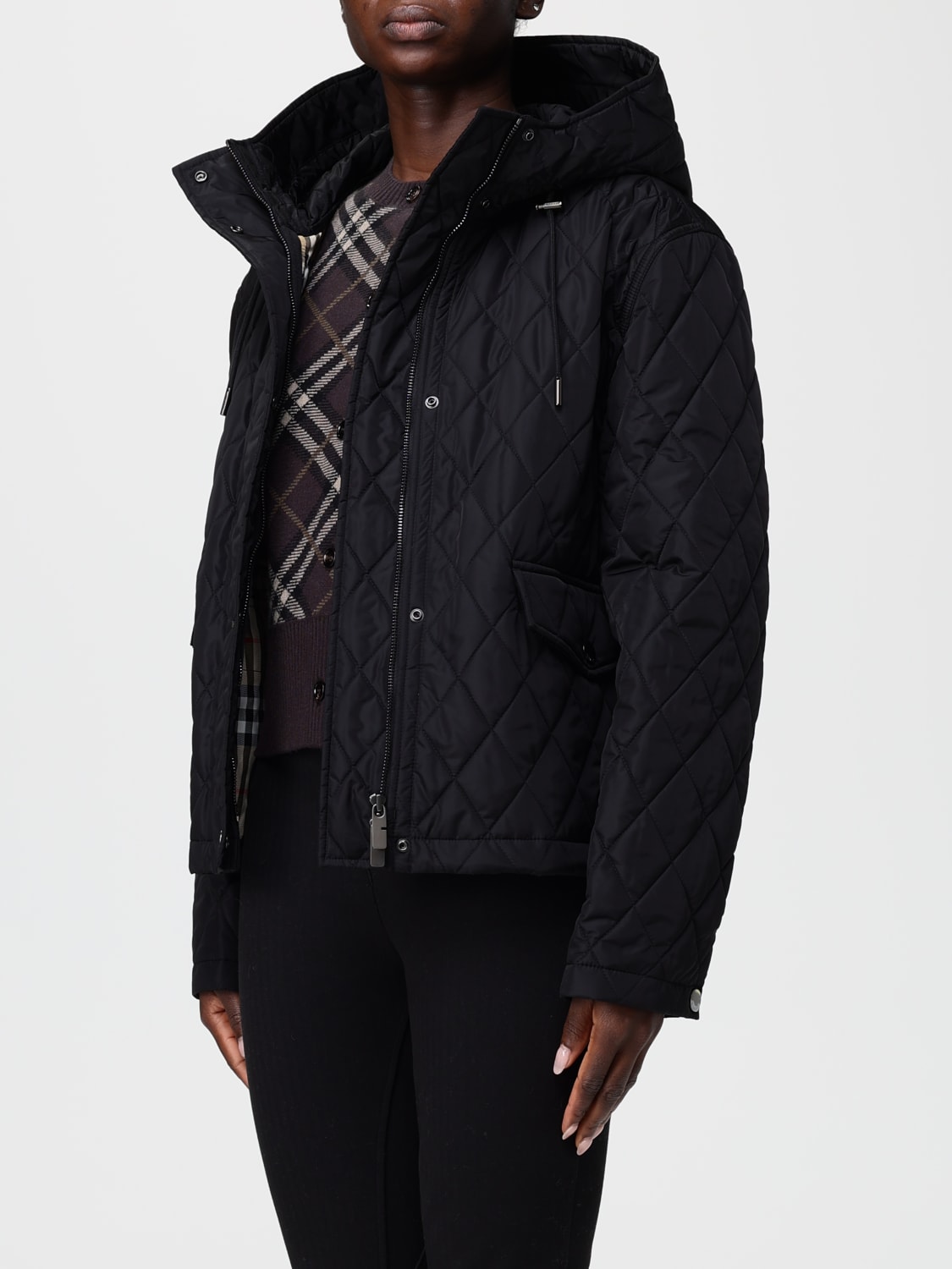 BURBERRY GIACCA: Giubbotto con cappuccio Burberry in nylon trapuntato , Nero - Img 4