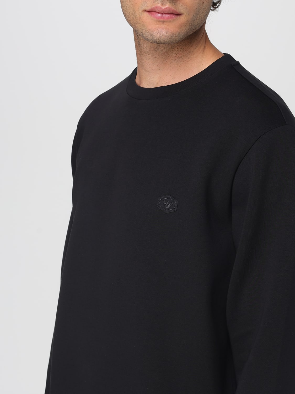 EMPORIO ARMANI FELPA: Felpa basic Emporio Armani in misto cotone , Nero - Img 3