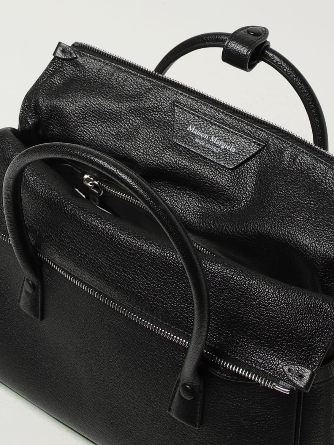 MAISON MARGIELA BORSA A TRACOLLA: Borsa 5AC East West Maison Margiela in pelle a grana , Nero - Img 5