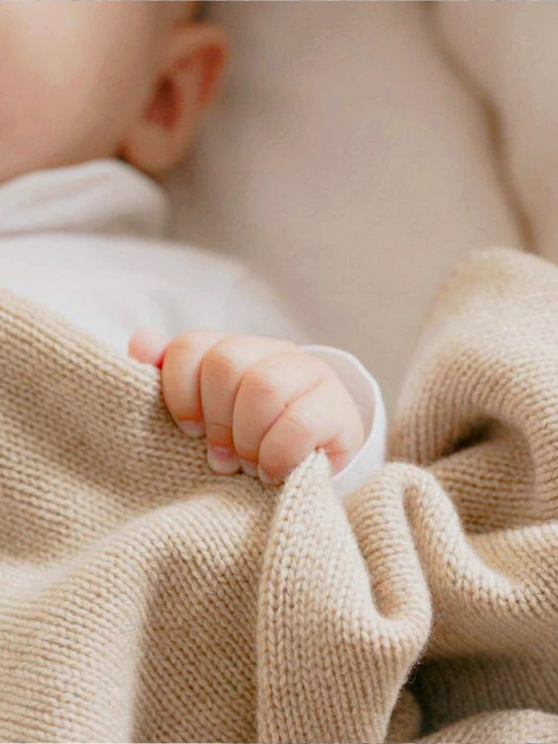 BOBBIN & TRICOT BLANKET: Bobbin & Tricot baby cashmere blanket, Beige - Img 2