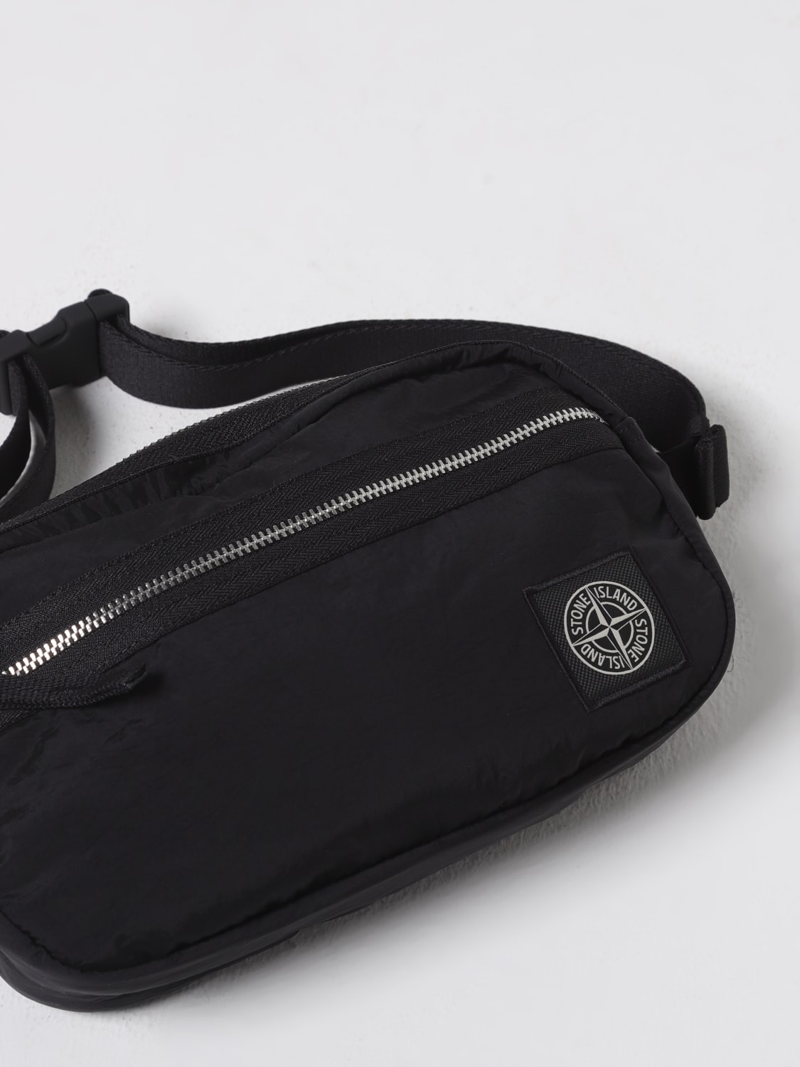 STONE ISLAND MARSUPIO: Marsupio COATED NYLON METAL IN ECONYL® Stone Island, Nero - Img 3