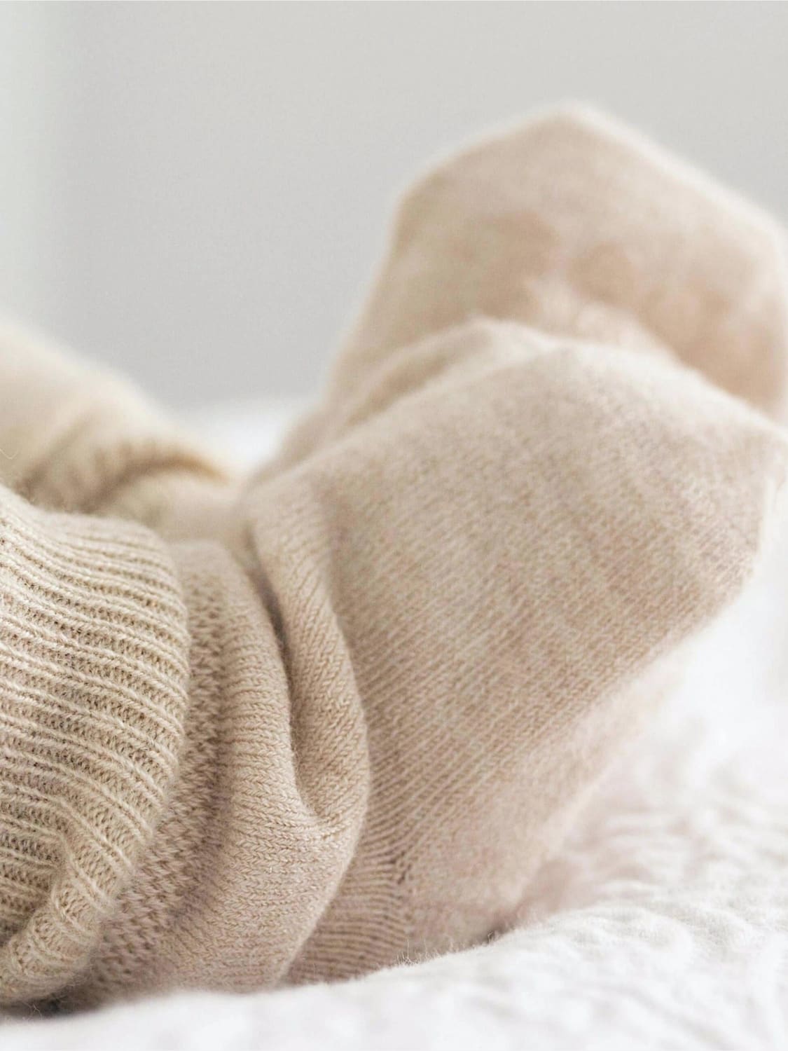 BOBBIN & TRICOT SOCKS: Bobbin & Tricot cashmere socks, Beige - Img 2