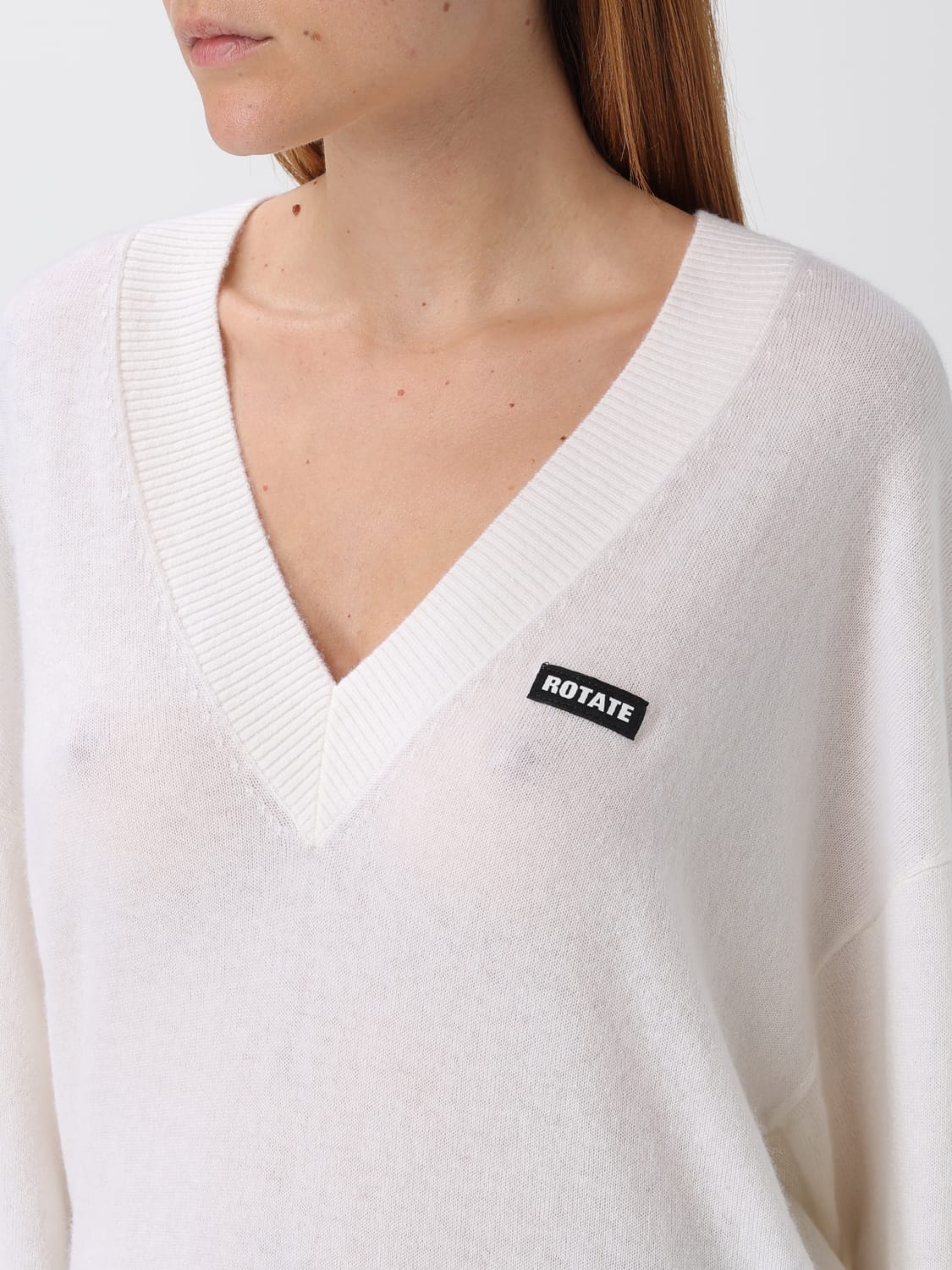 ROTATE MAGLIA: Maglia a v in lana merino Rotate, Bianco - Img 4