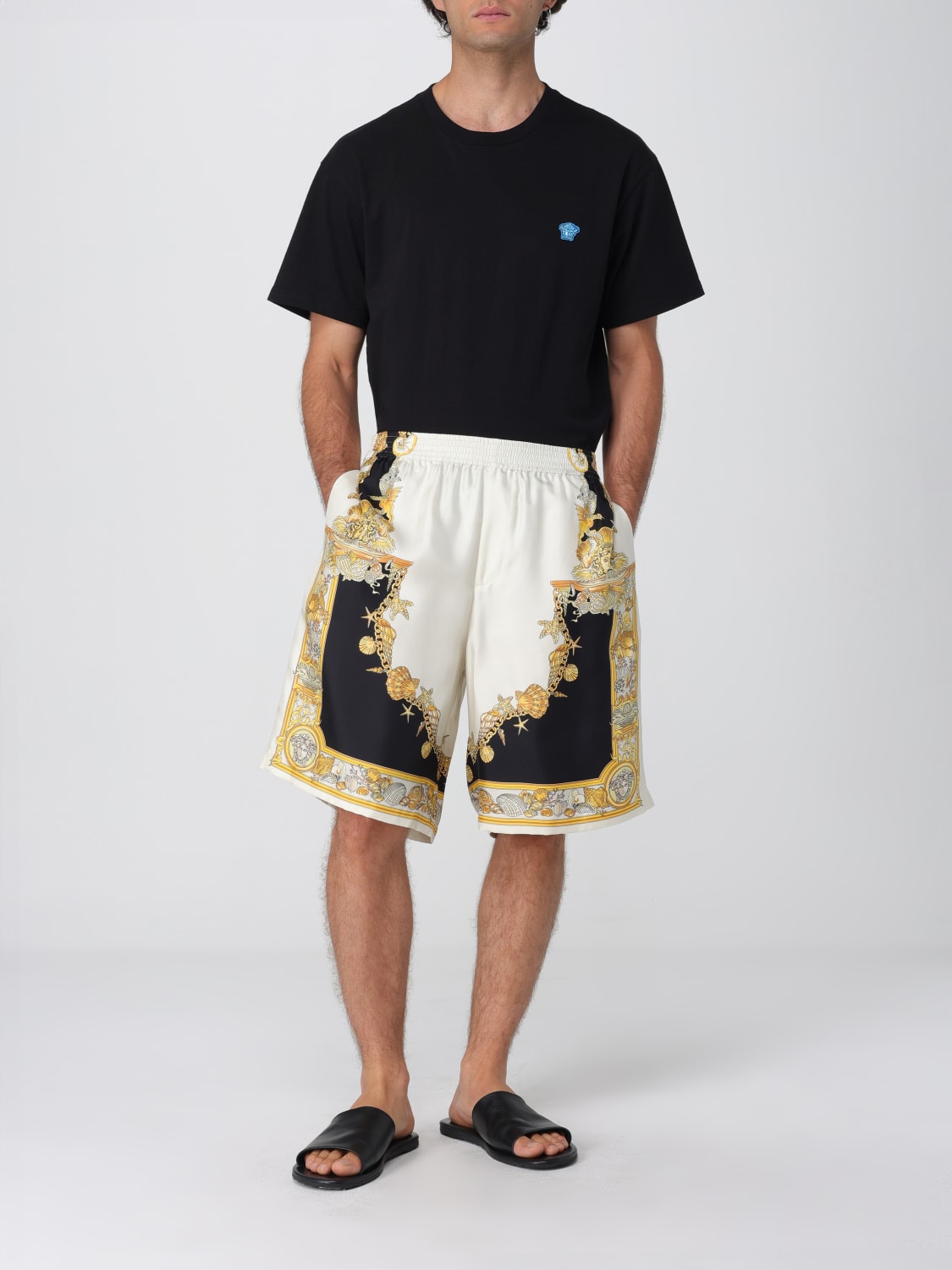 VERSACE SHORTS: Short men Versace, Fa01 - Img 2