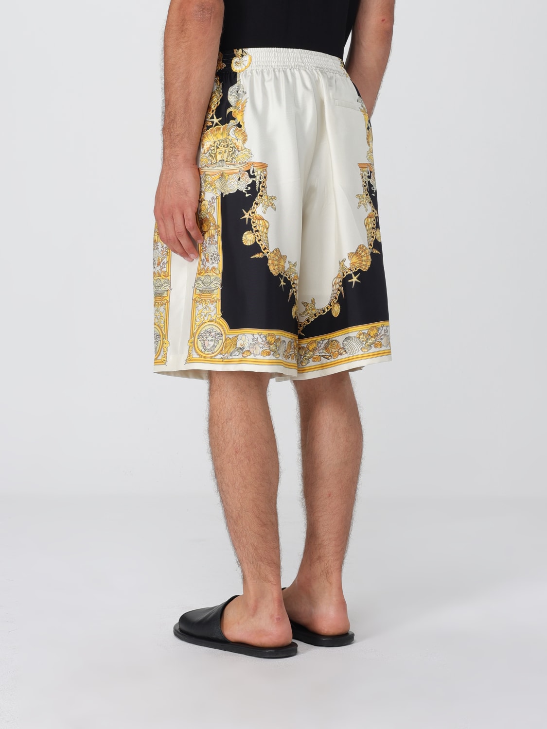 VERSACE SHORTS: Short men Versace, Fa01 - Img 3