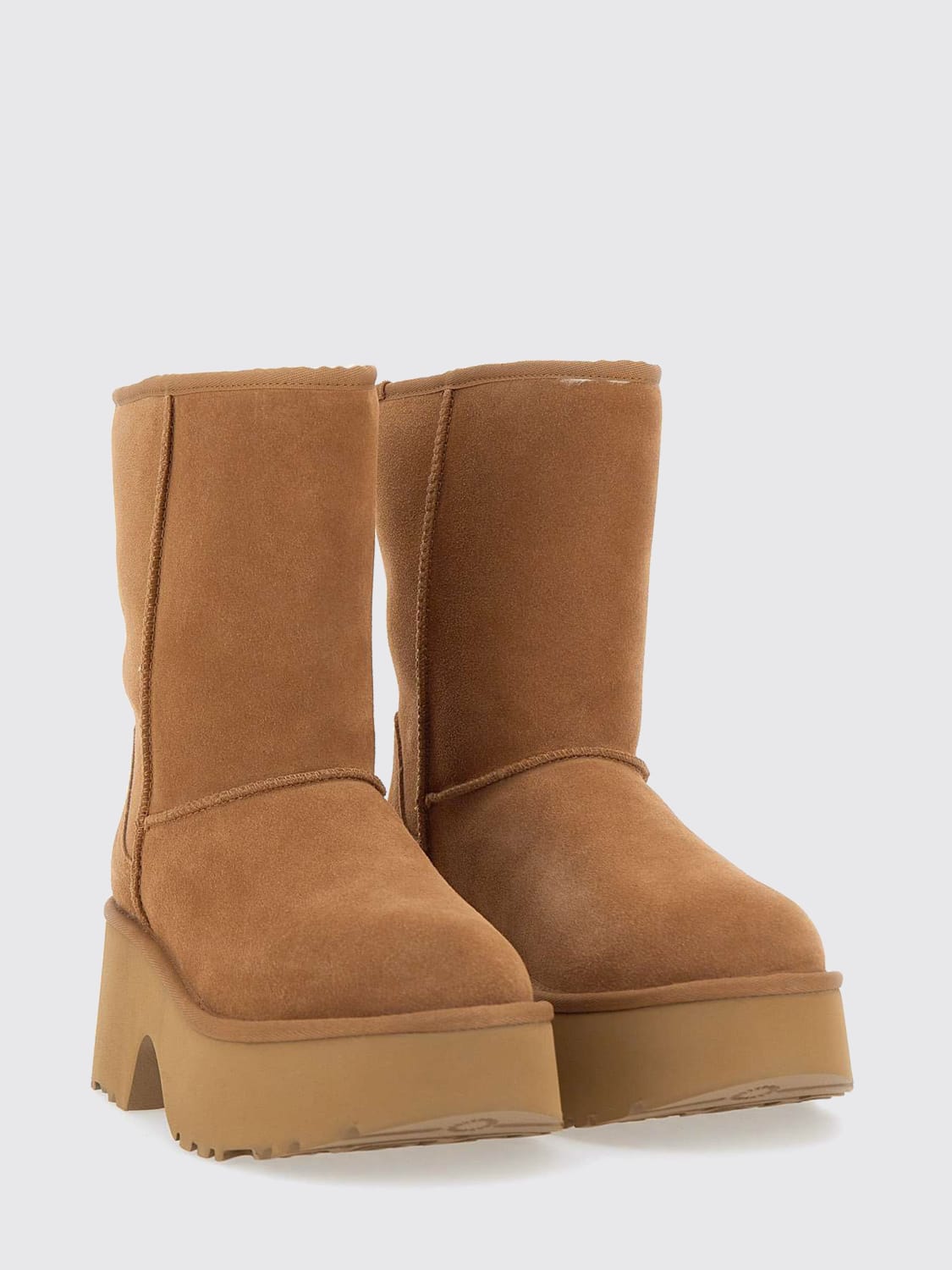UGG STIVALI: Stivaletto Classic Short New Heights UGG in camoscio , Nocciola - Img 2