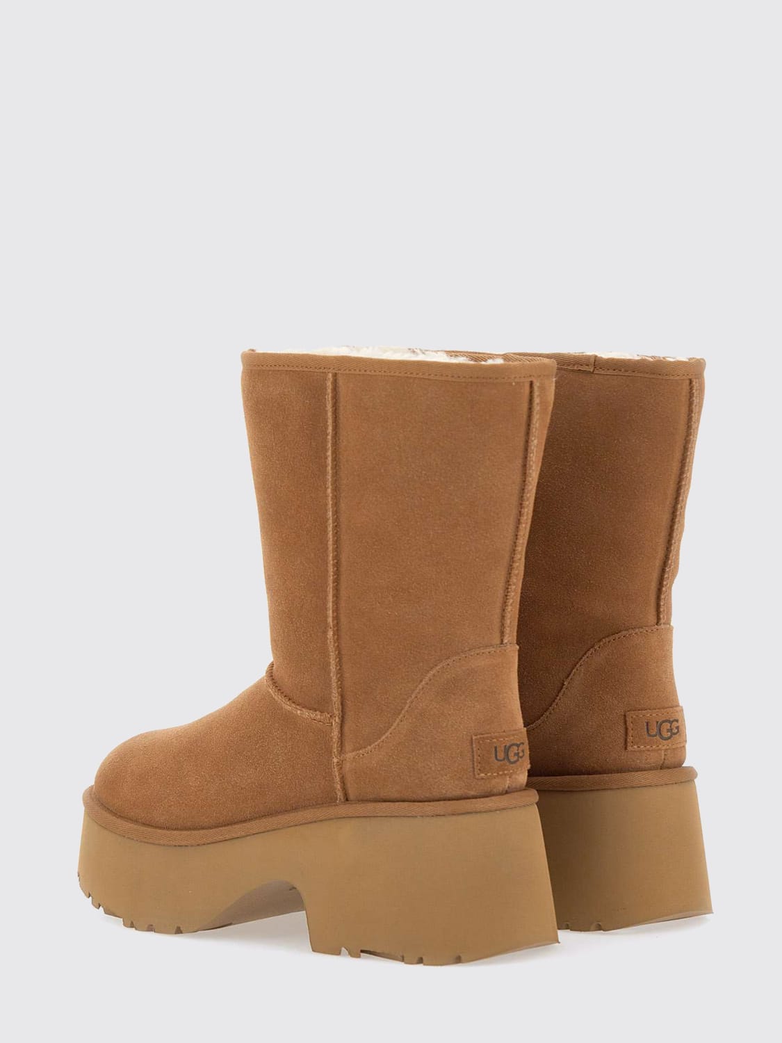 UGG STIVALI: Stivaletto Classic Short New Heights UGG in camoscio , Nocciola - Img 3