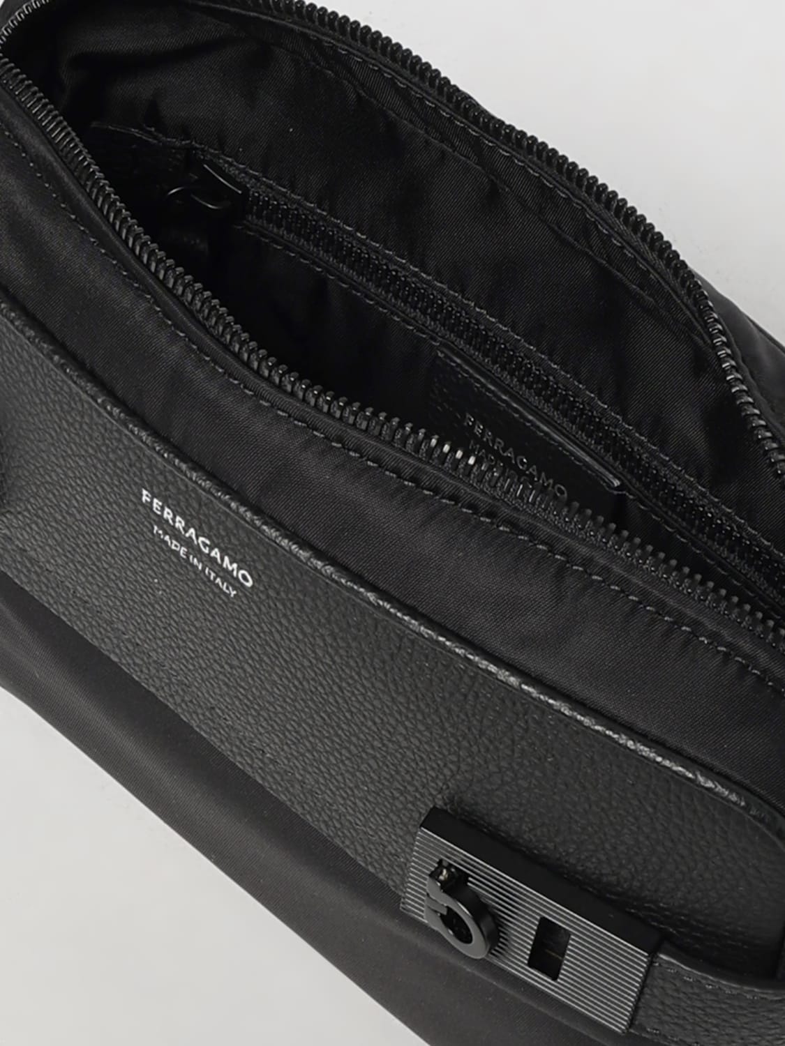 FERRAGAMO SHOULDER BAG: Bags men Ferragamo, Black - Img 5