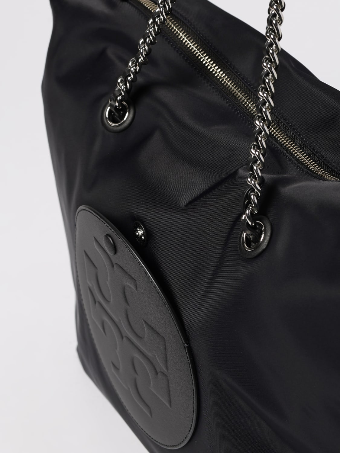 TORY BURCH BORSA MINI: Borsa Ella Small Tory Burch in nylon riciclato e pelle bio-based, Nero - Img 3