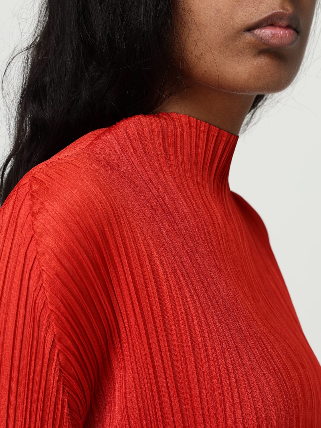 PLEATS PLEASE ISSEY MIYAKE KLEID: Kleider damen Pleats Please Issey Miyake, Rot - Img 4