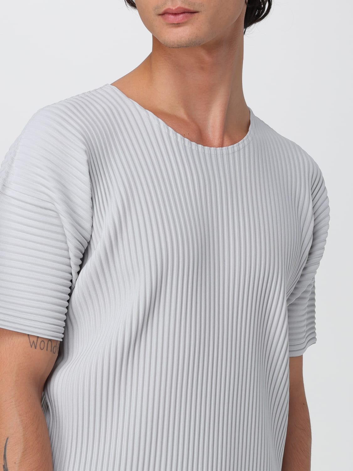 HOMME PLISSE' ISSEY MIYAKE T恤: T恤 男士 Homme Plisse' Issey Miyake, 灰色 - Img 5