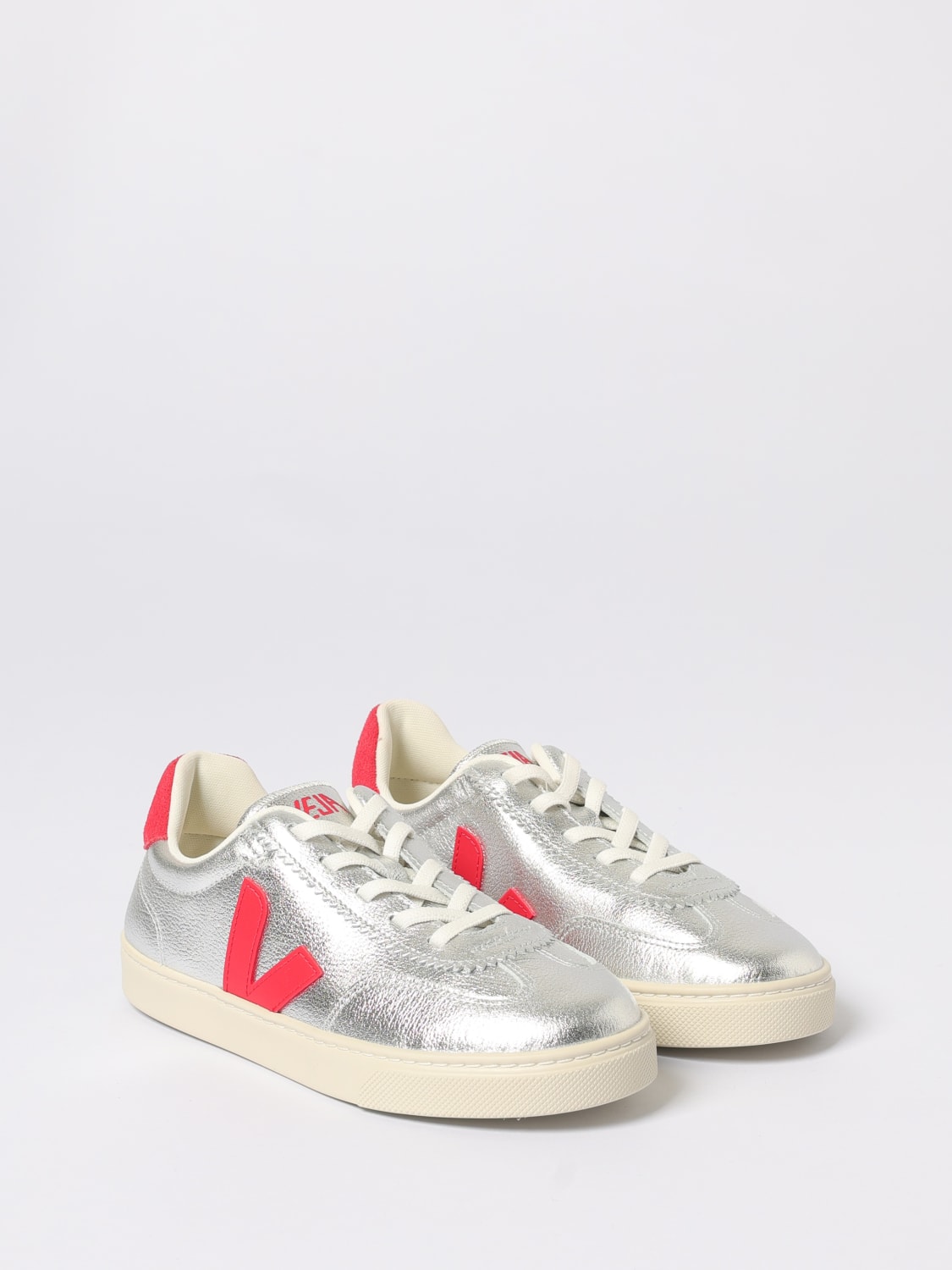 VEJA SNEAKERS: Sneakers Volley Veja in pelle laminata O.T., Argento - Img 2