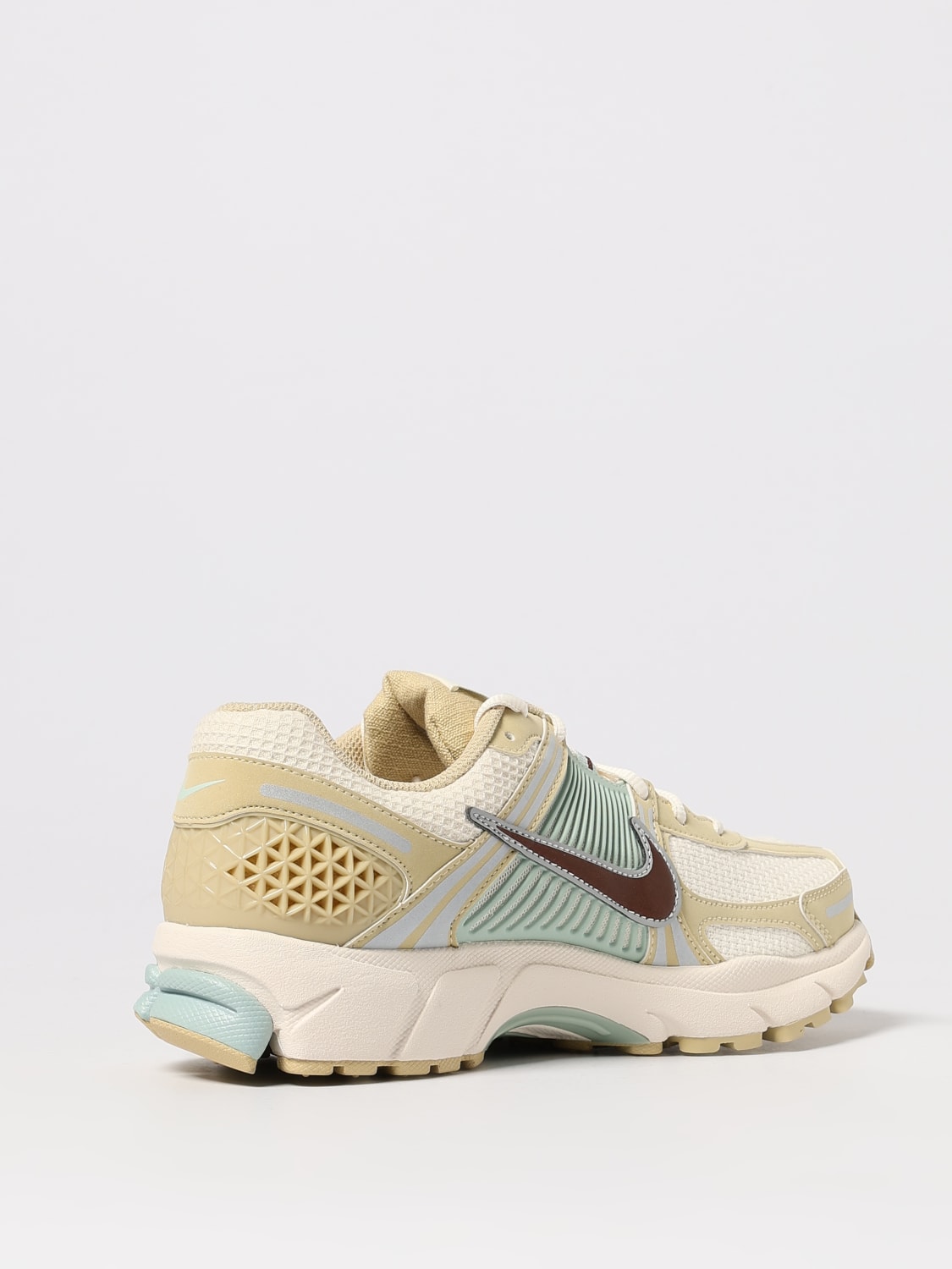 NIKE スニーカー: スニーカー メンズ Nike, ベージュ - Img 3