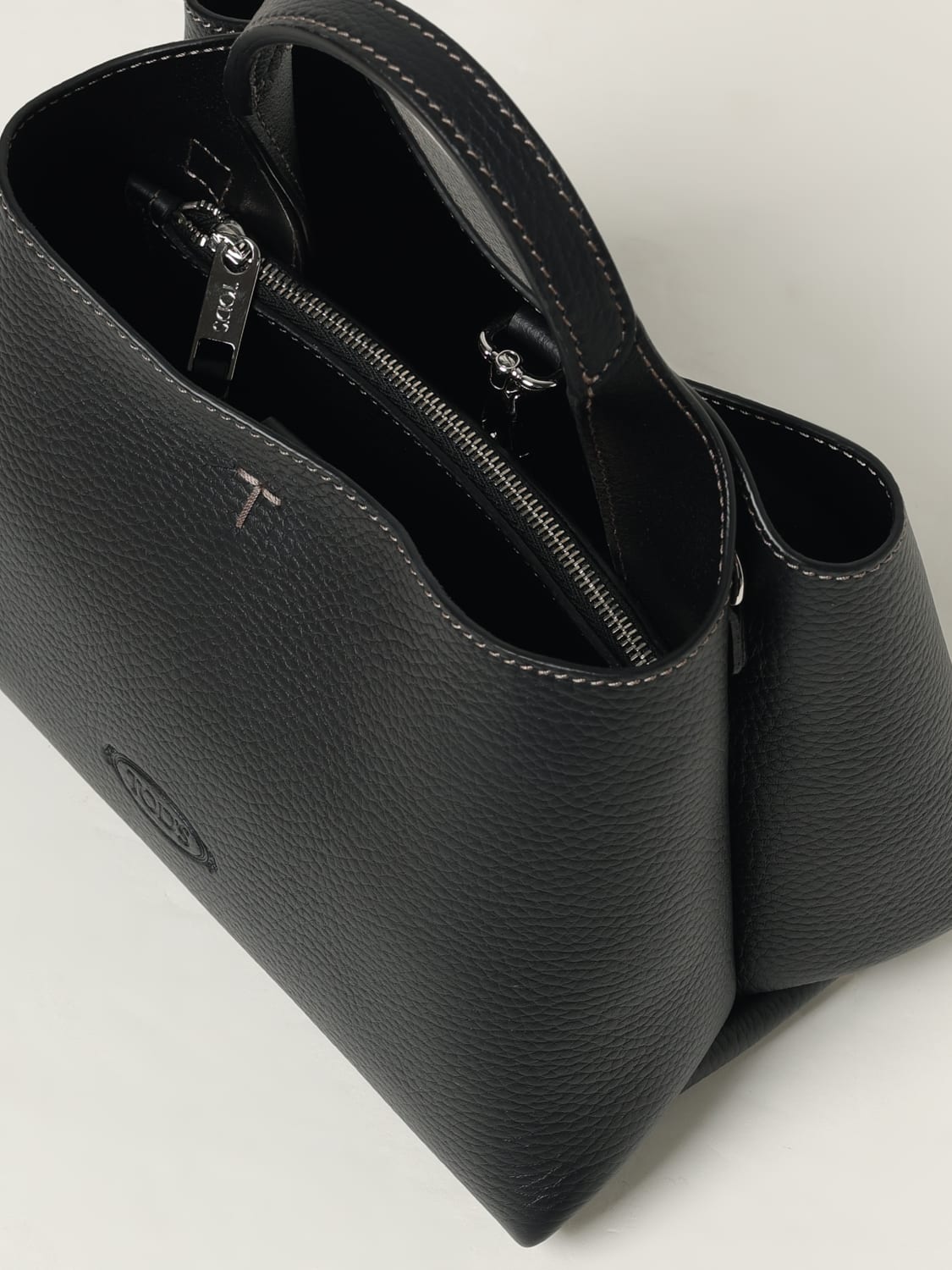 TOD'S BORSA A MANO: Borsa a mano in pelle di vitello a grana Tod's, Nero - Img 4