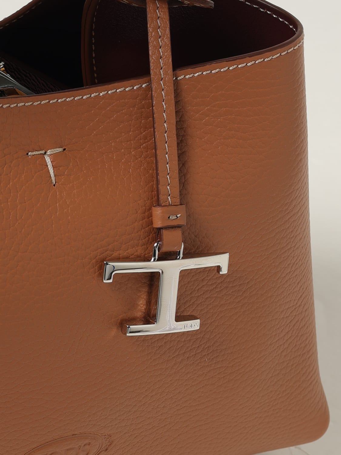 TOD'S BORSA A MANO: Borsa a mano in pelle di vitello a grana Tod's, Marrone - Img 3