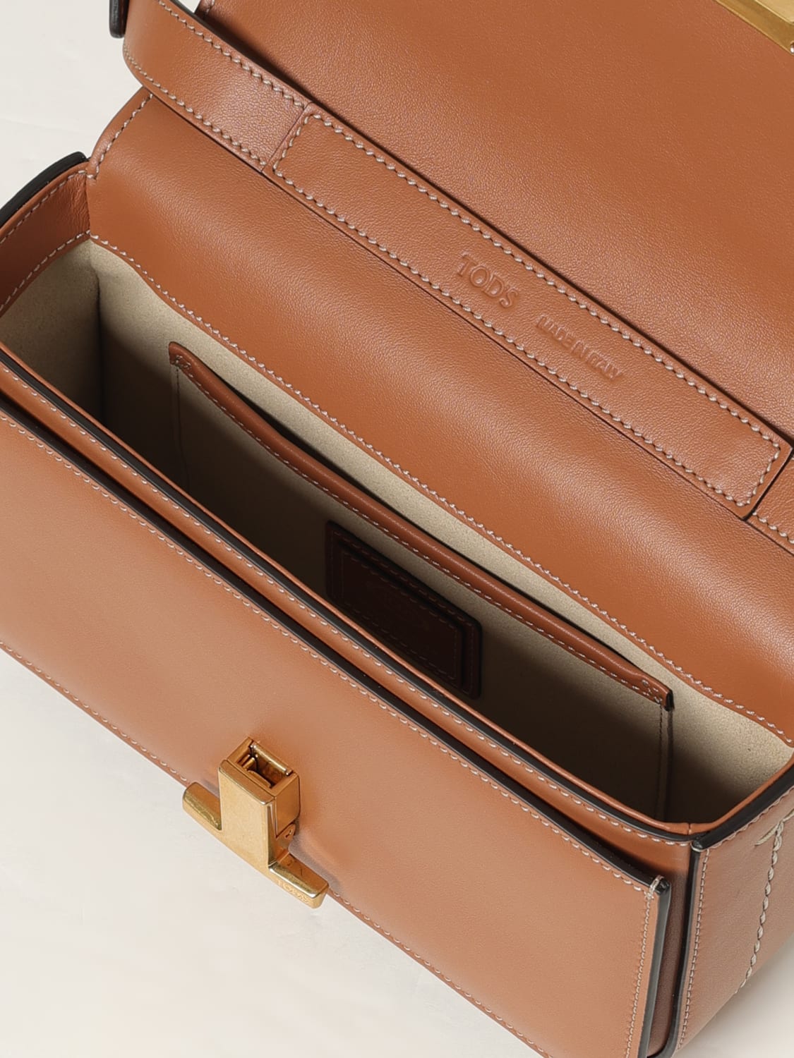 TOD'S BORSA A TRACOLLA: Borse a tracolla in pelle di vitello Timeless T Tod's, Marrone - Img 4