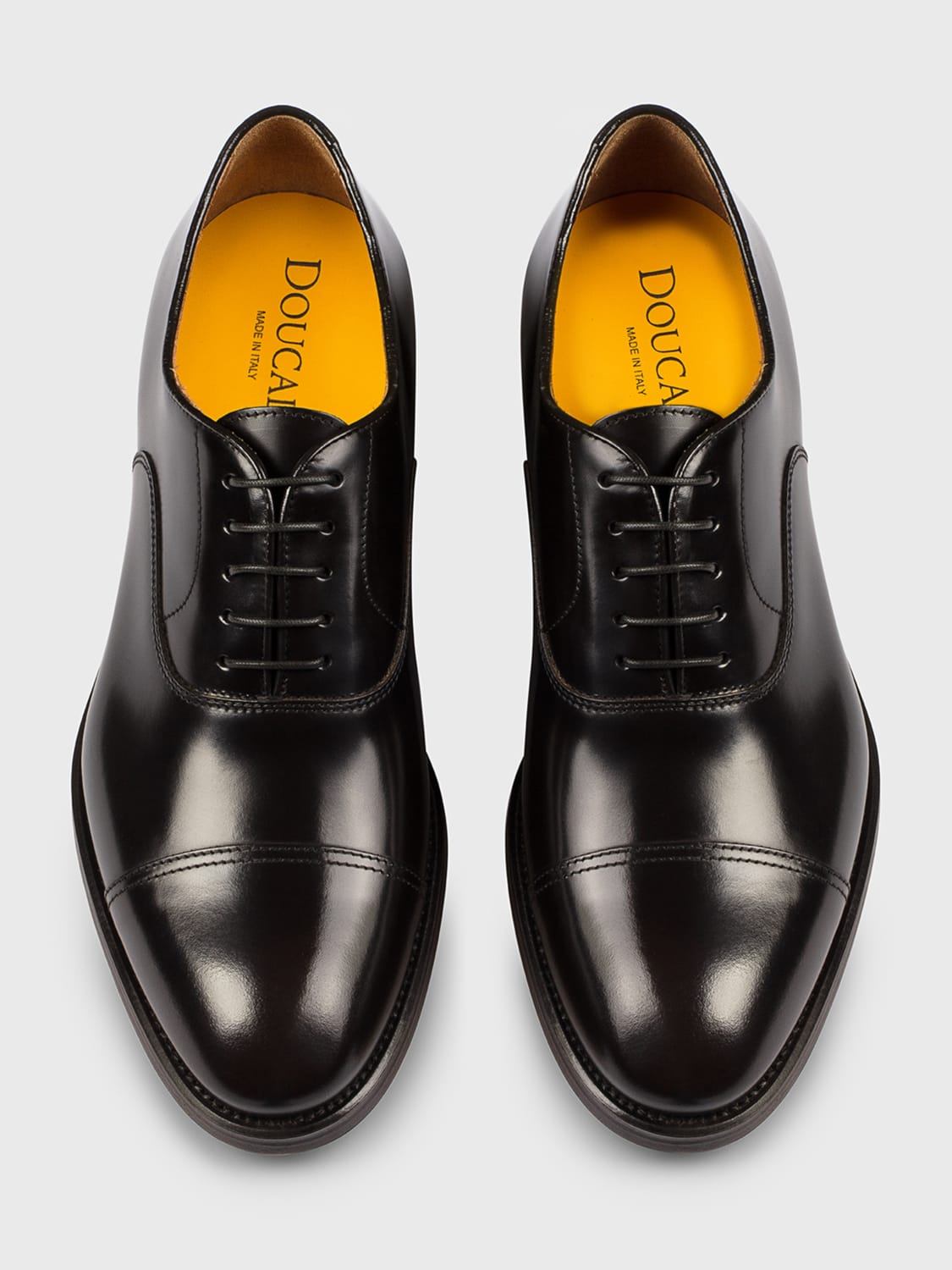 DOUCAL'S SCARPE STRINGATE: Oxford Doucal's in pelle spazzolata , Ebano - Img 3